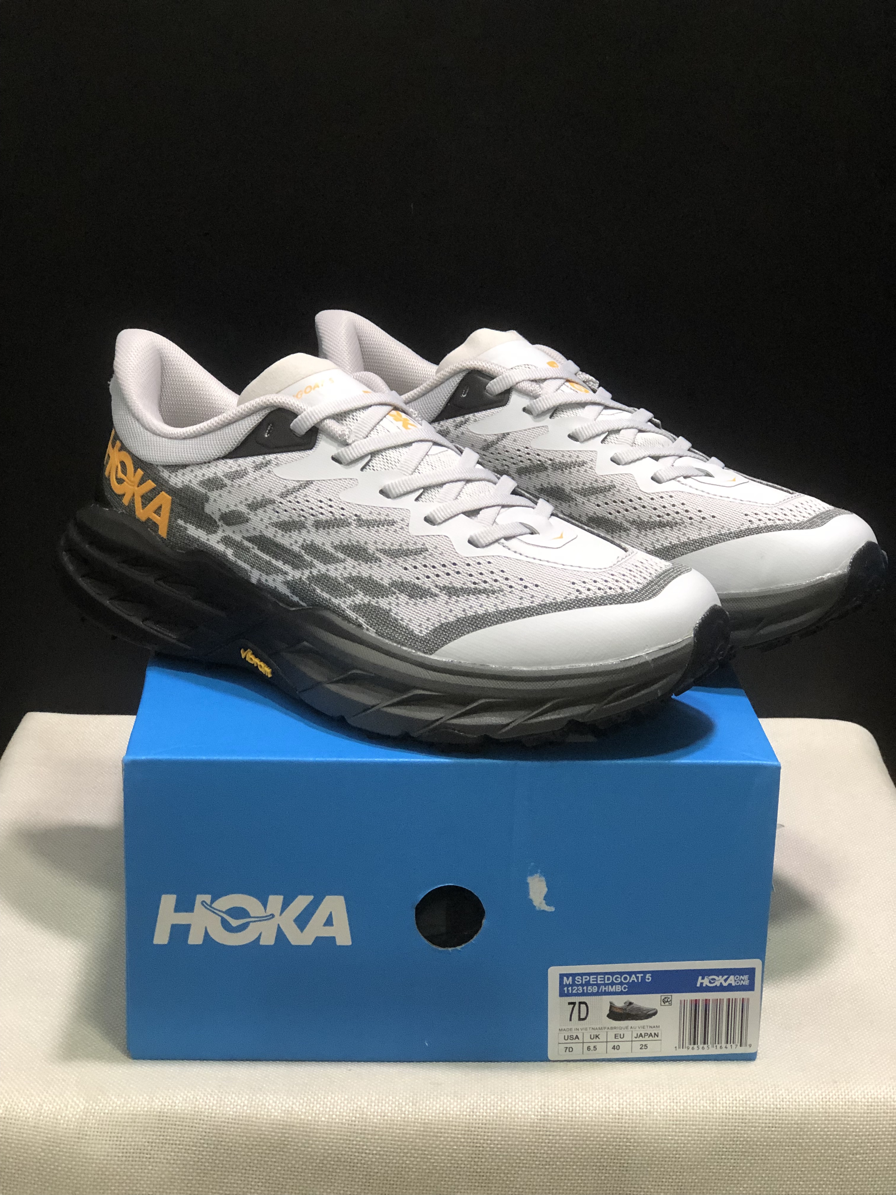 Hoka One One Speedgoat 5 Men's Trail Running Shoes Sneakers White/Black