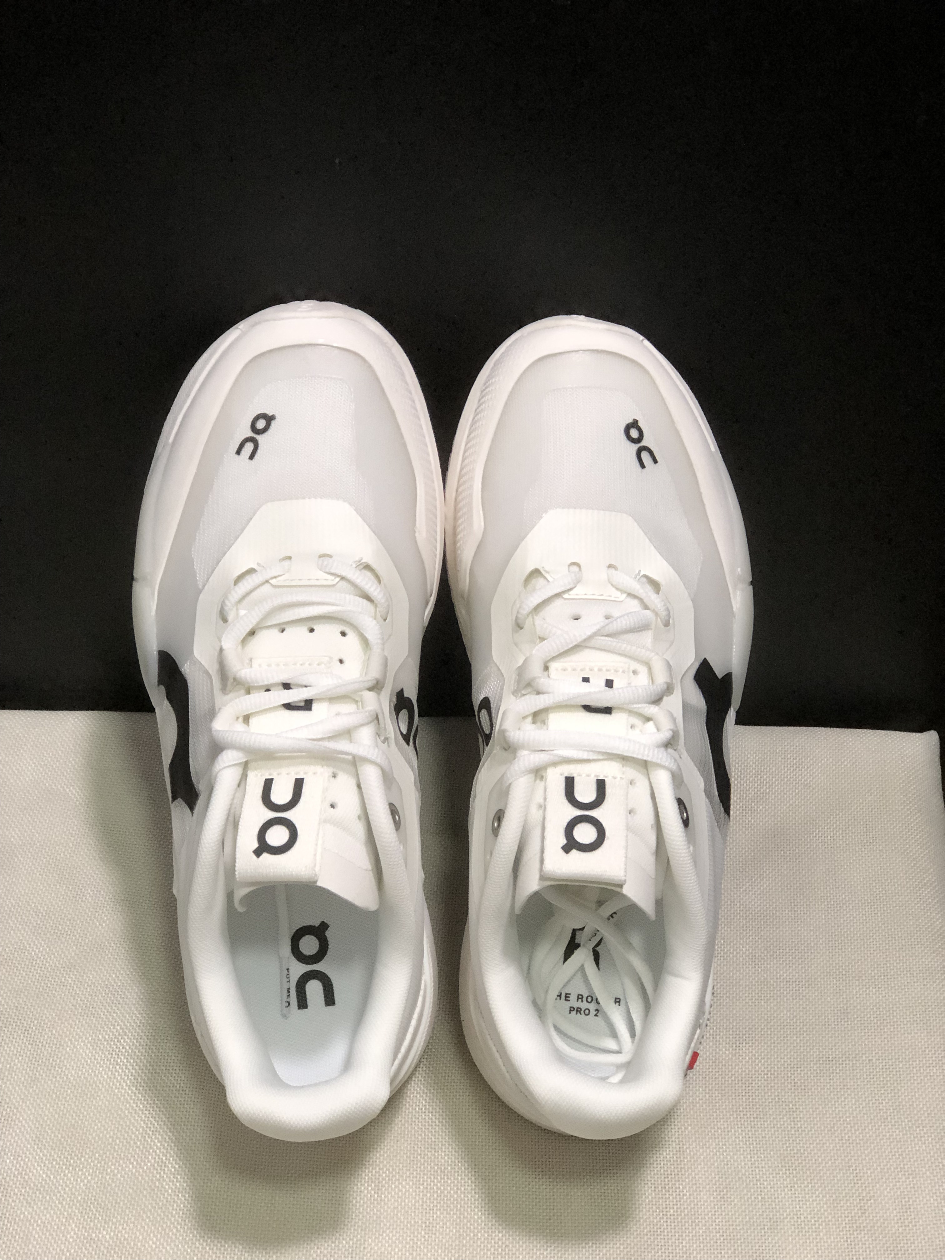 On Running The Roger Pro 2 Breathable Mesh Training Running Shoes White