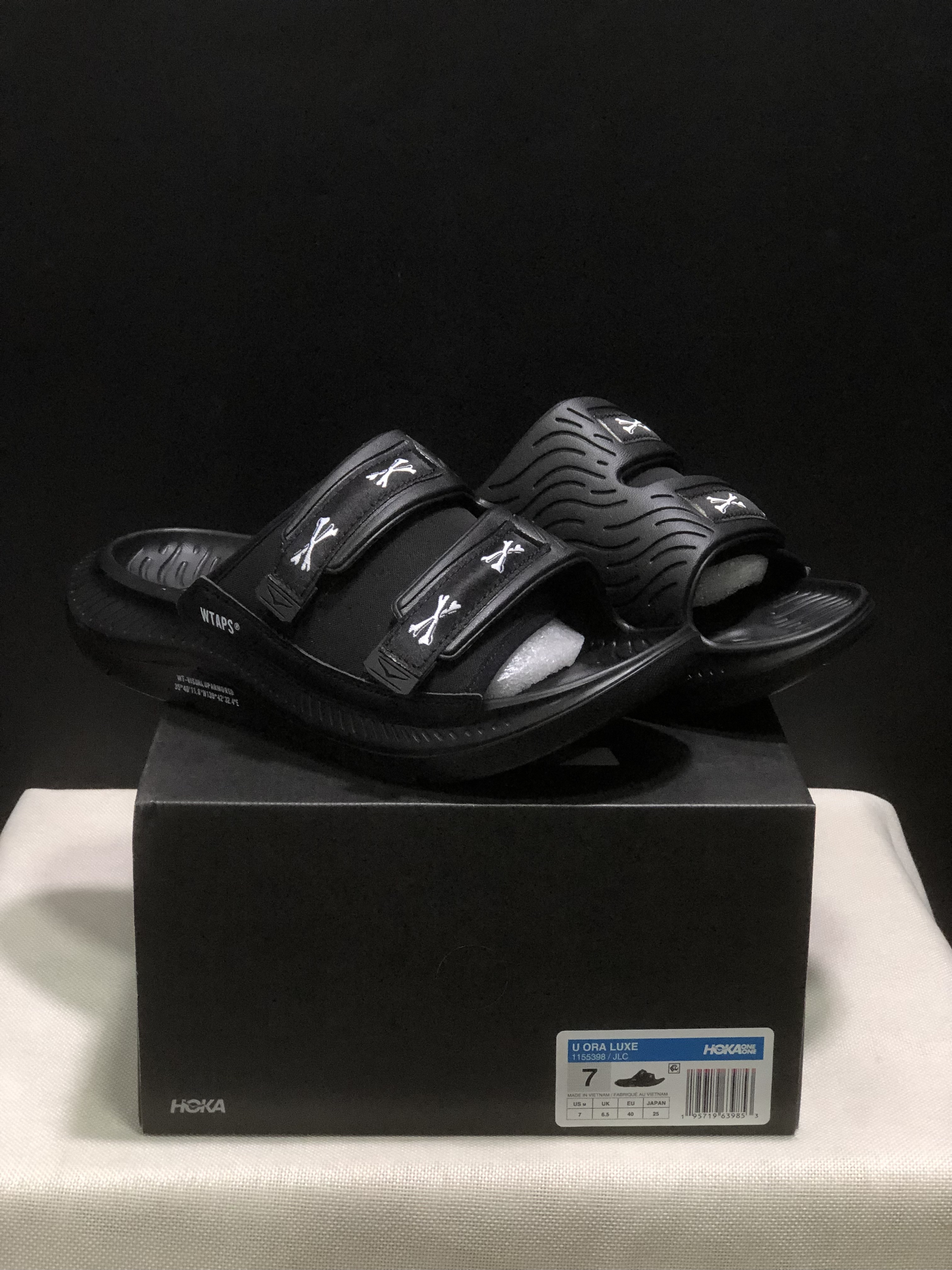 Wtaps x Hoka One One Ora Luxe Comfortable Sandals Black