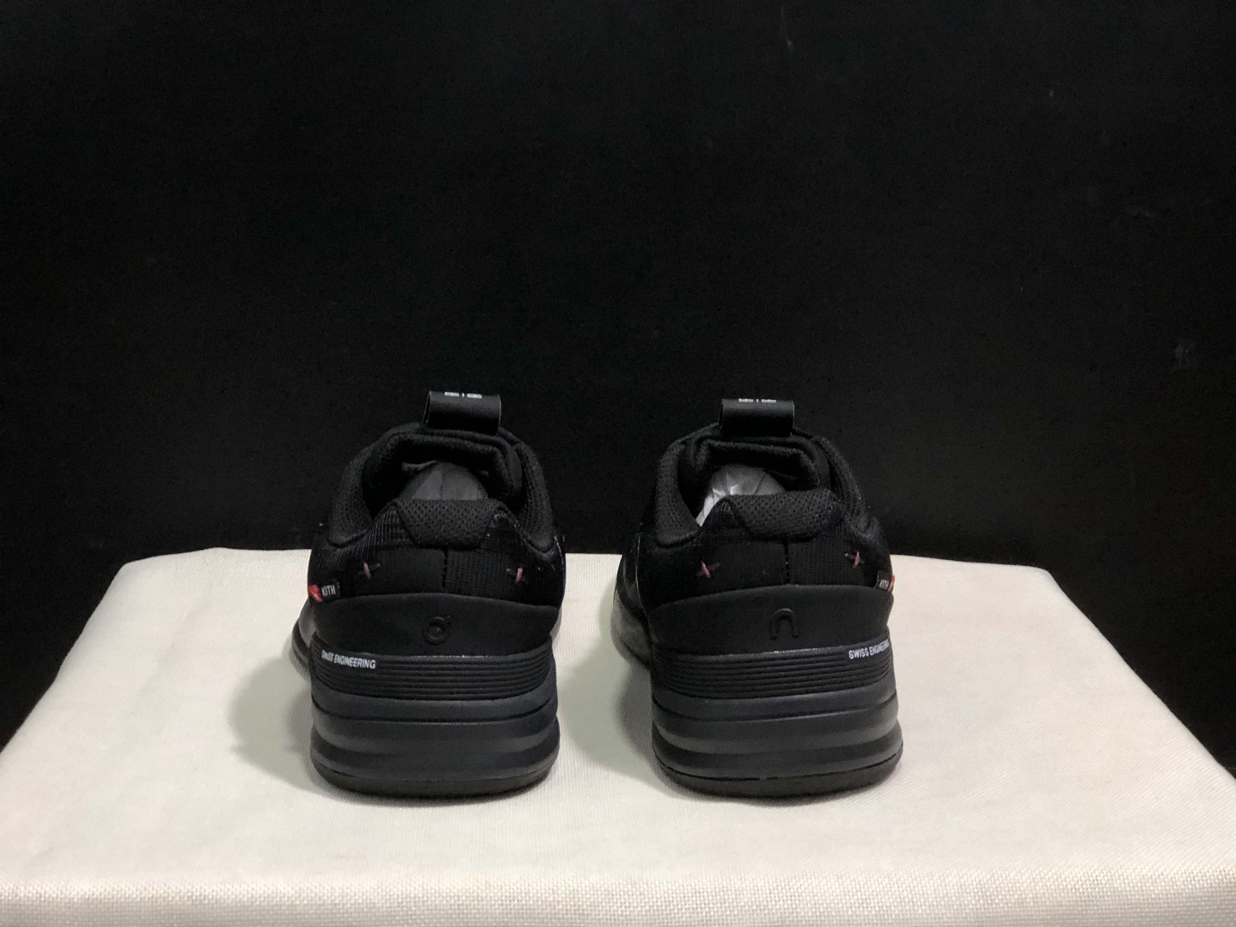 On Running The Roger Rro Durable And Breathable Tennis Shoes All Black