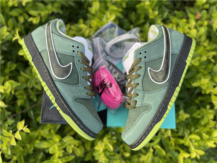 Nike SB Dunk Low Concepts Green Lobster Sneakers