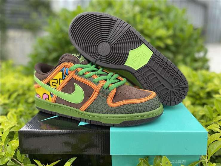 Nike SB Dunk Low De La Soul 2015 Baroque Brown Sneakers