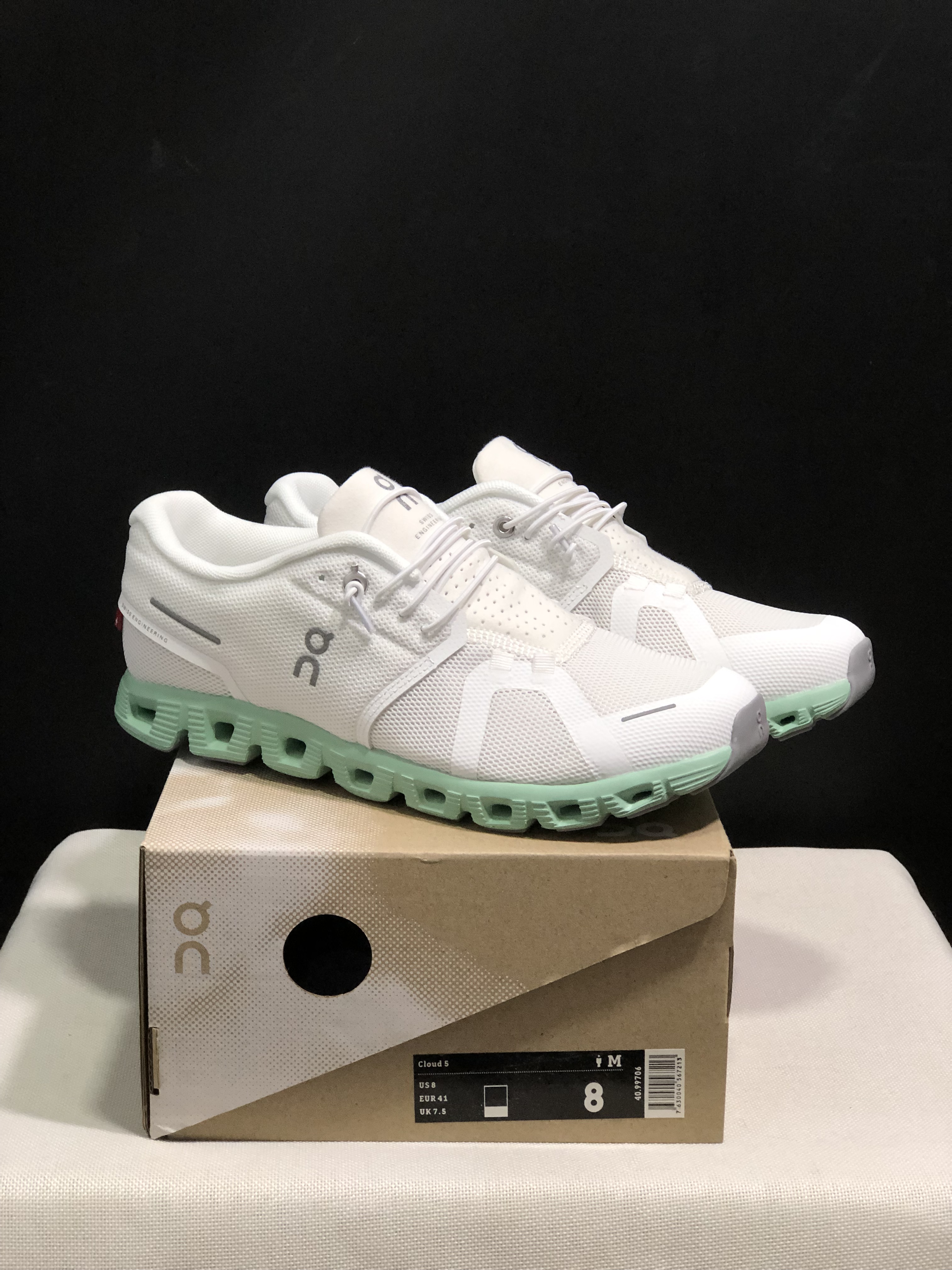 On Running Cloud 5 Lightweight Running Shoes White/Green