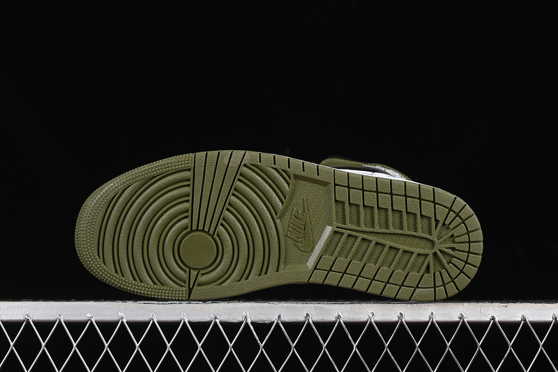 Nike Air Jordan 1 Mid Black Green Sneakers