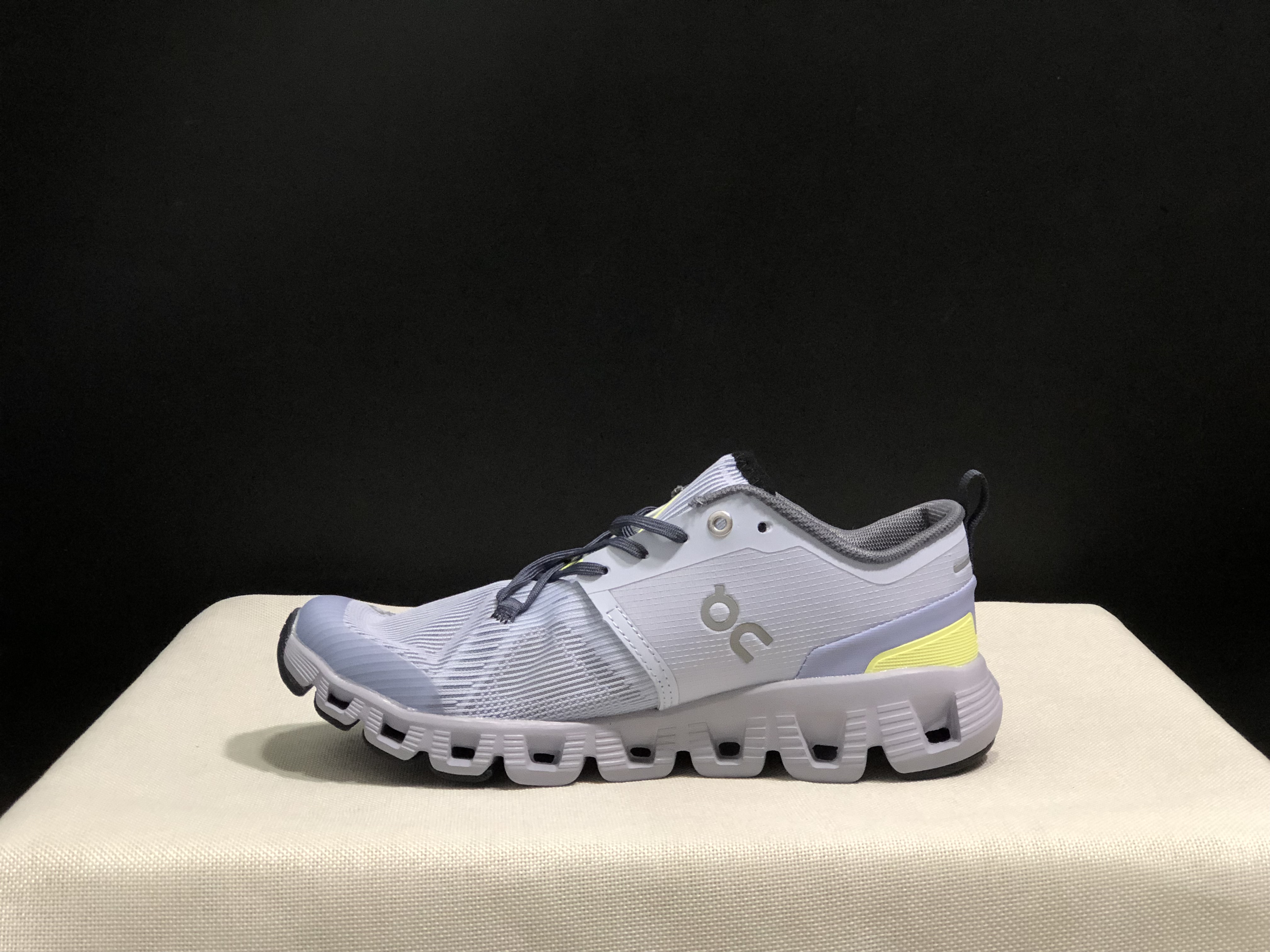 On Running Cloud X3 Shift Multi-Functional Running Shoes Heather Midnight