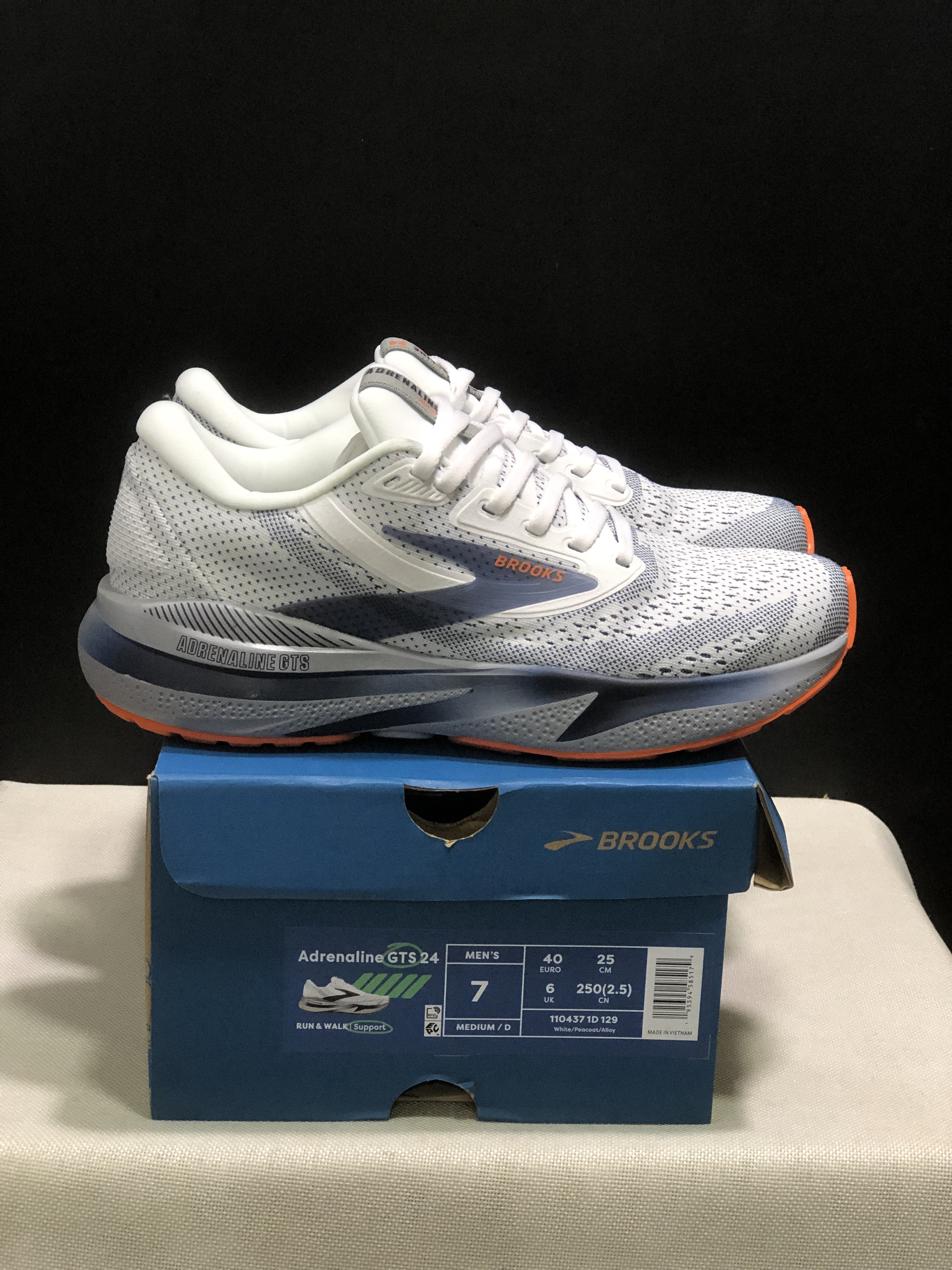 Brooks Adrenaline GTS 24 Casual Running Shoes White/Peacoat/Alioy