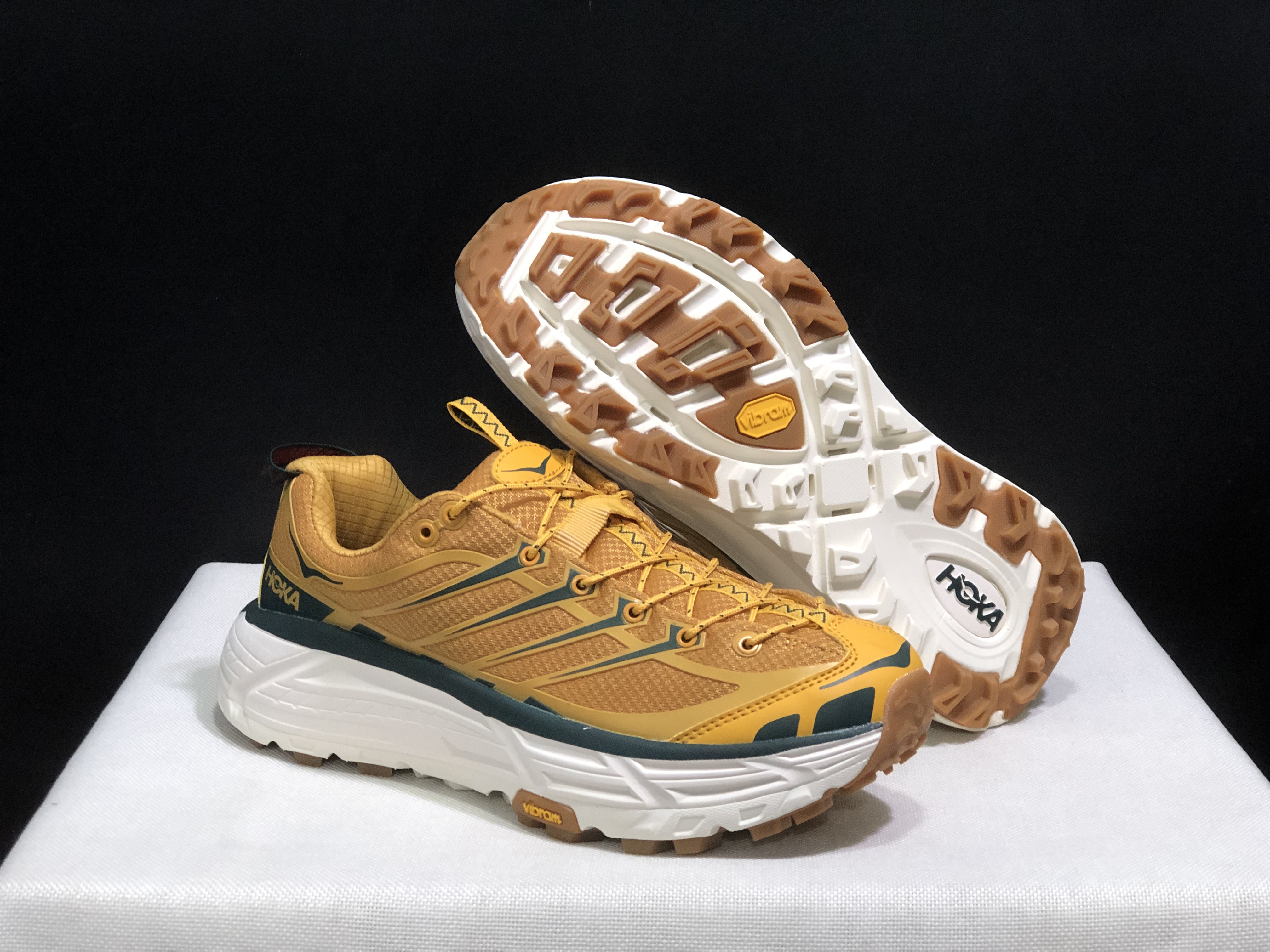 Hoka One One Mafate Three 2 Anti-slip Running Shoes Sneakers Yellow