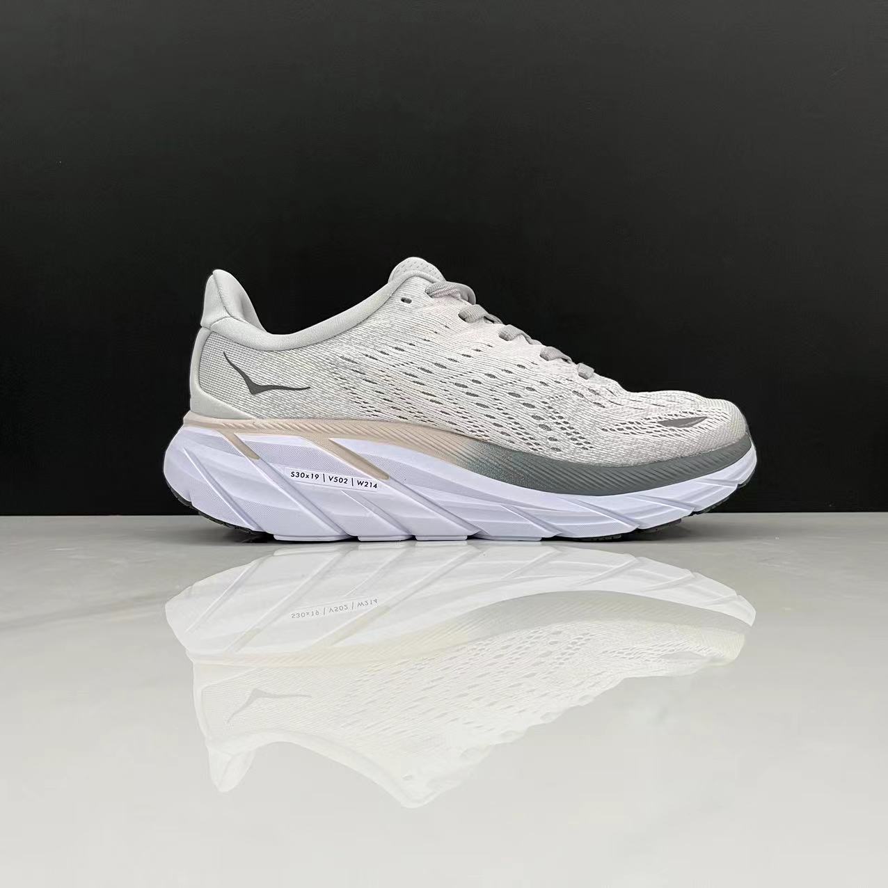 Hoka One One Clifton 8 Fashion Shoes Shock-absorbing Sneakers Light Gray