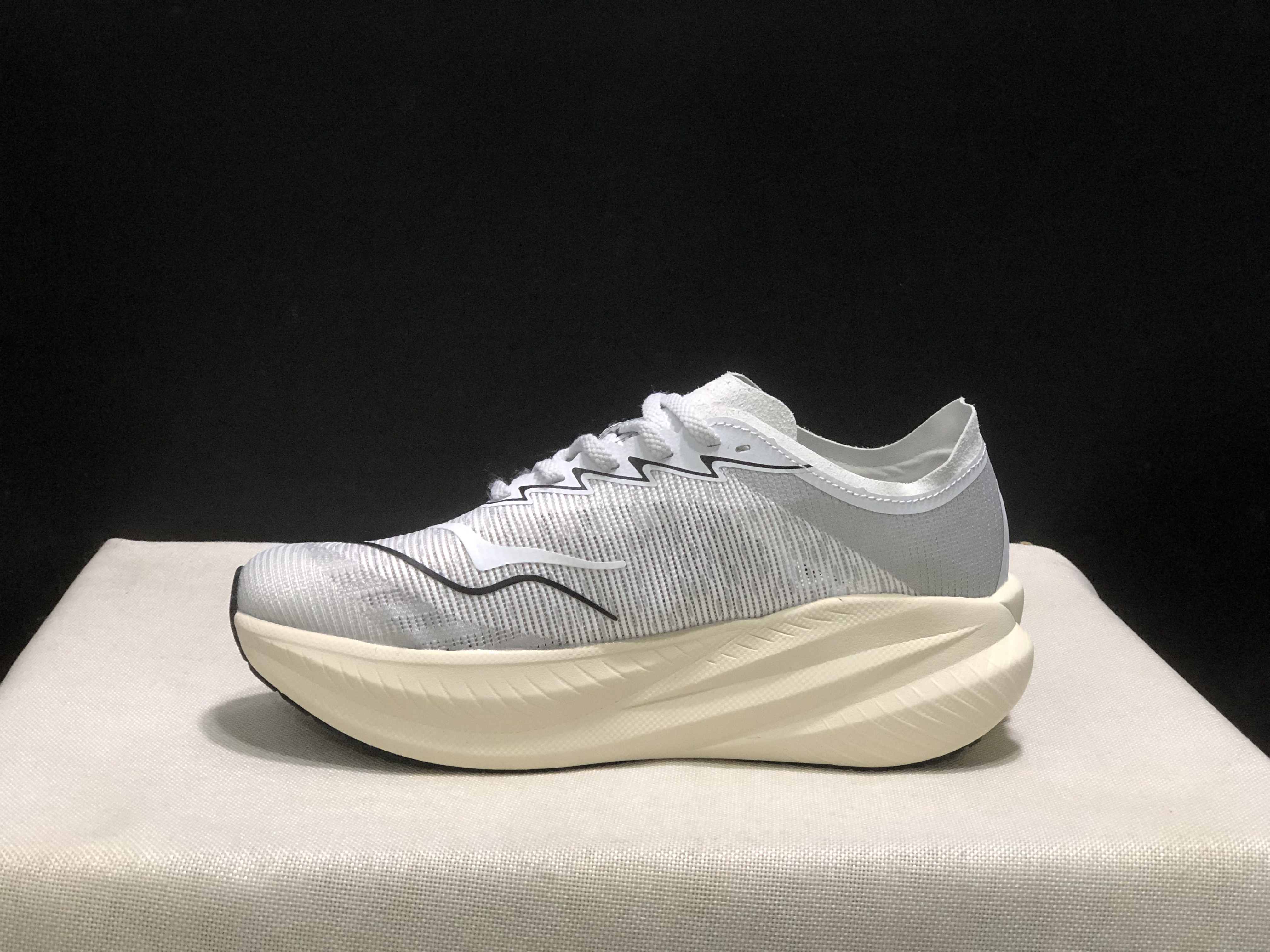 Hoka One One Mach X 2 Anti-slip Low-top Running Shoes Grey