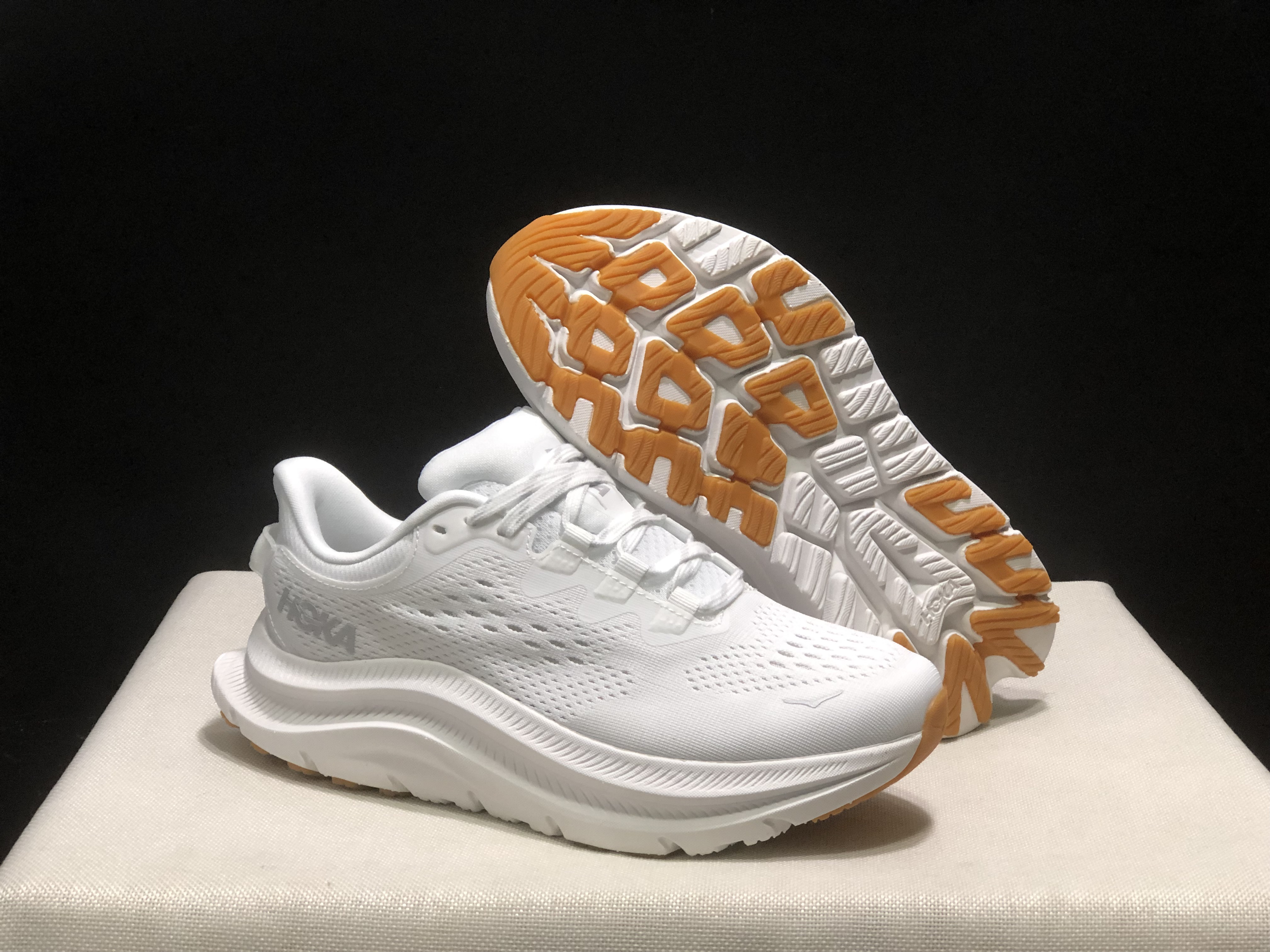 Hoka One One Kawana 2 Comfortable Casual Running Shoes Sneakers White