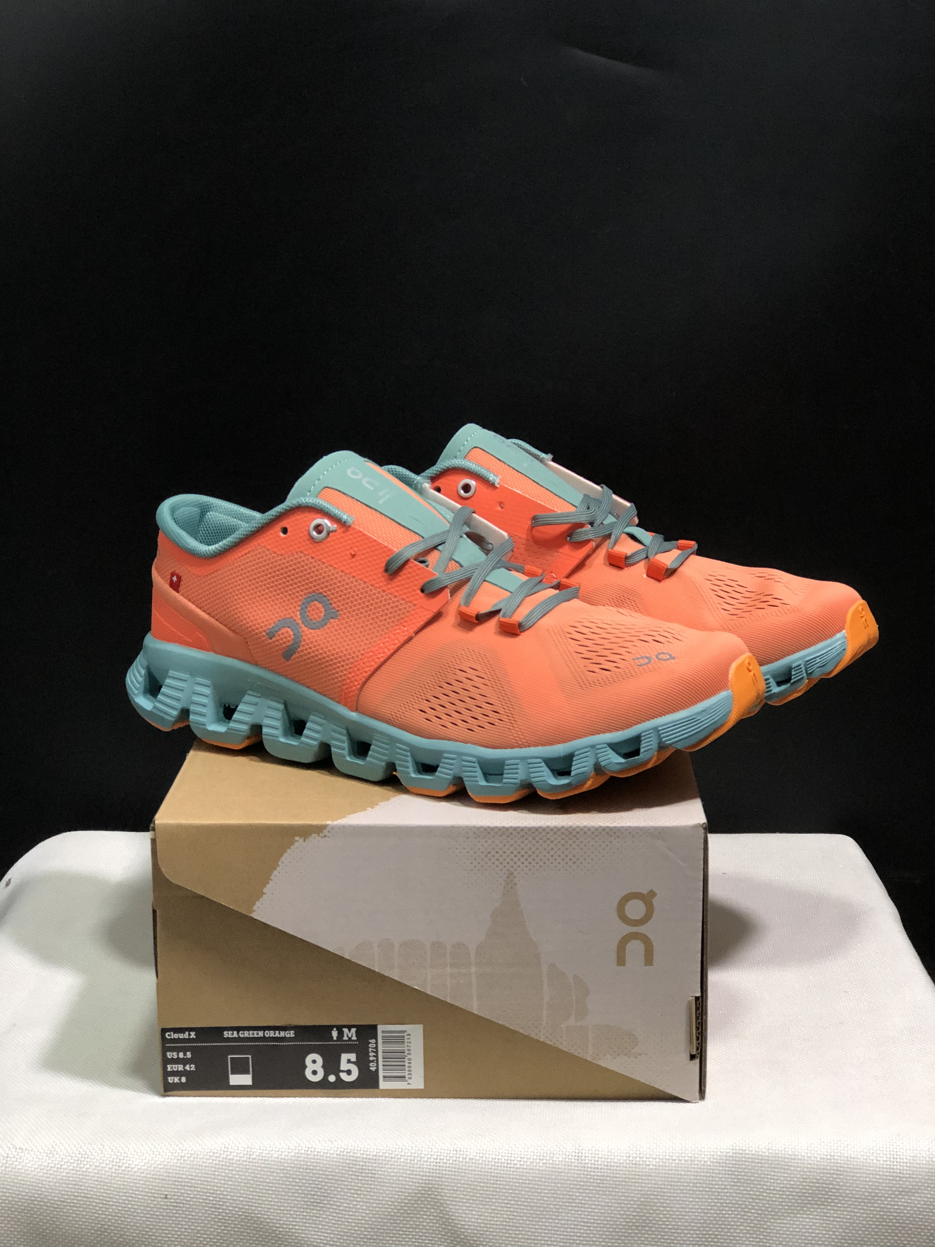 On Running Cloud X Lightweight Running Shoes Sea Green/Orange