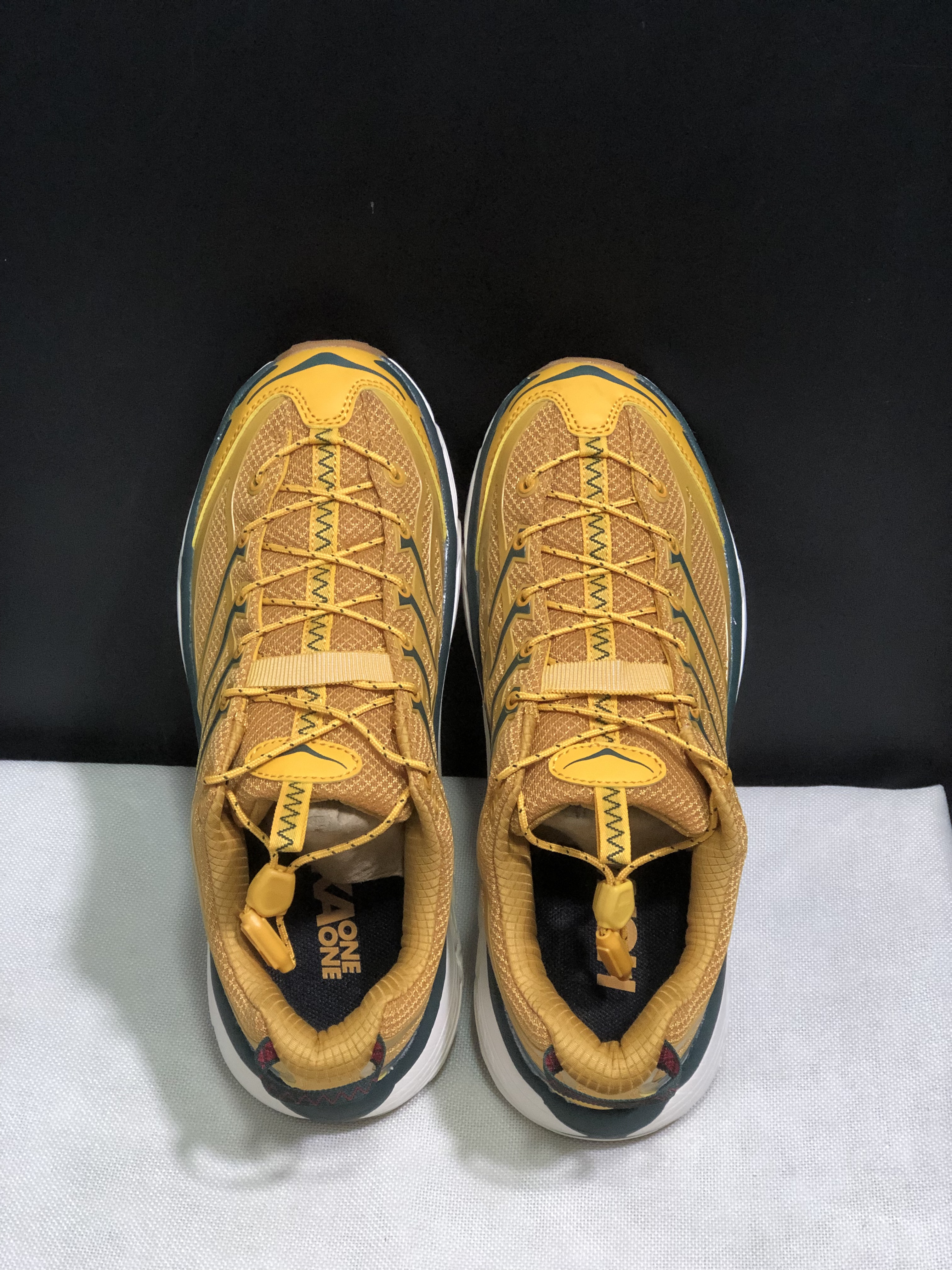 Hoka One One Mafate Three 2 Anti-slip Running Shoes Sneakers Yellow