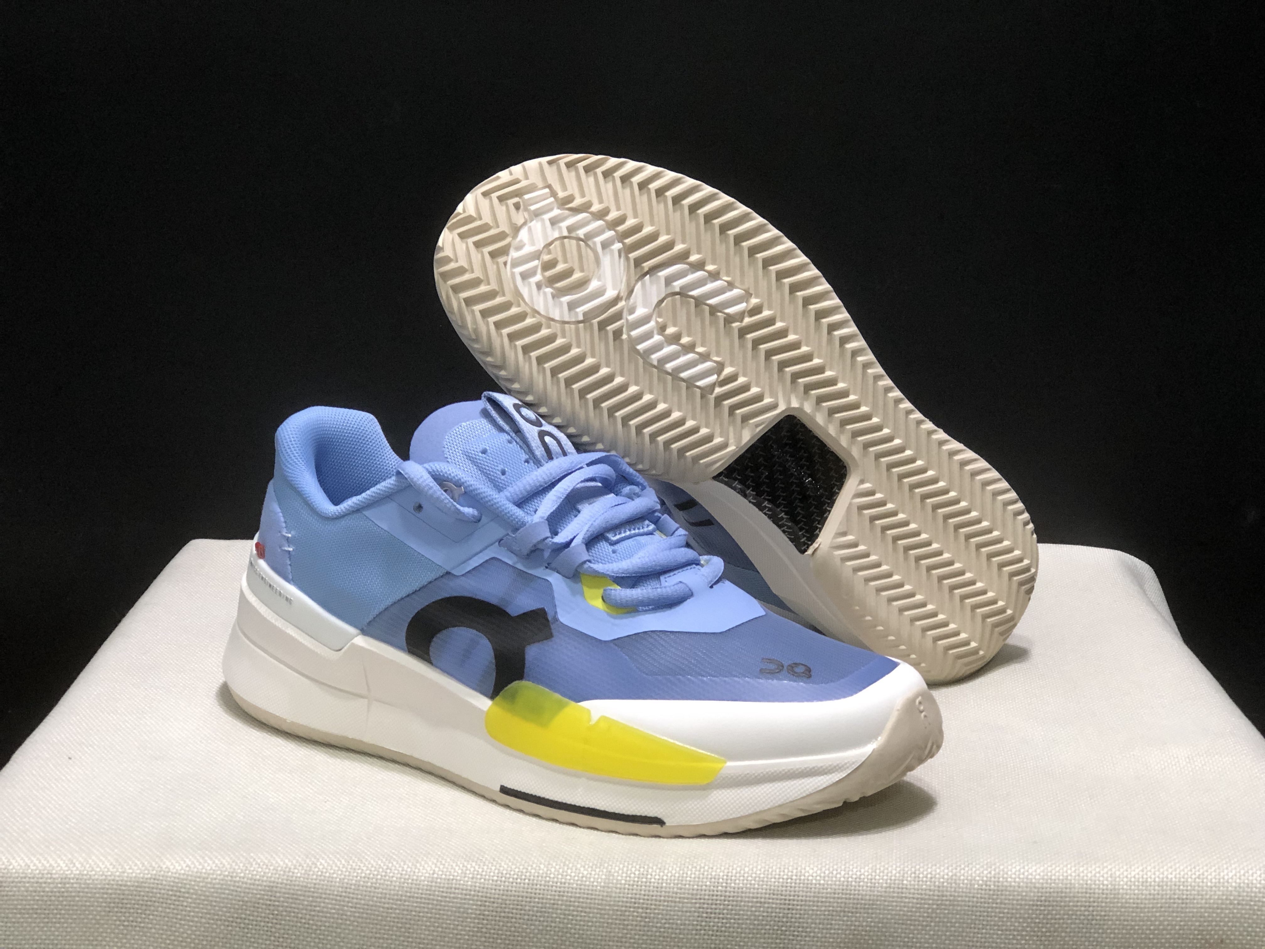 On Running The Roger Pro 2 Breathable Mesh Training Running Shoes Blue/White