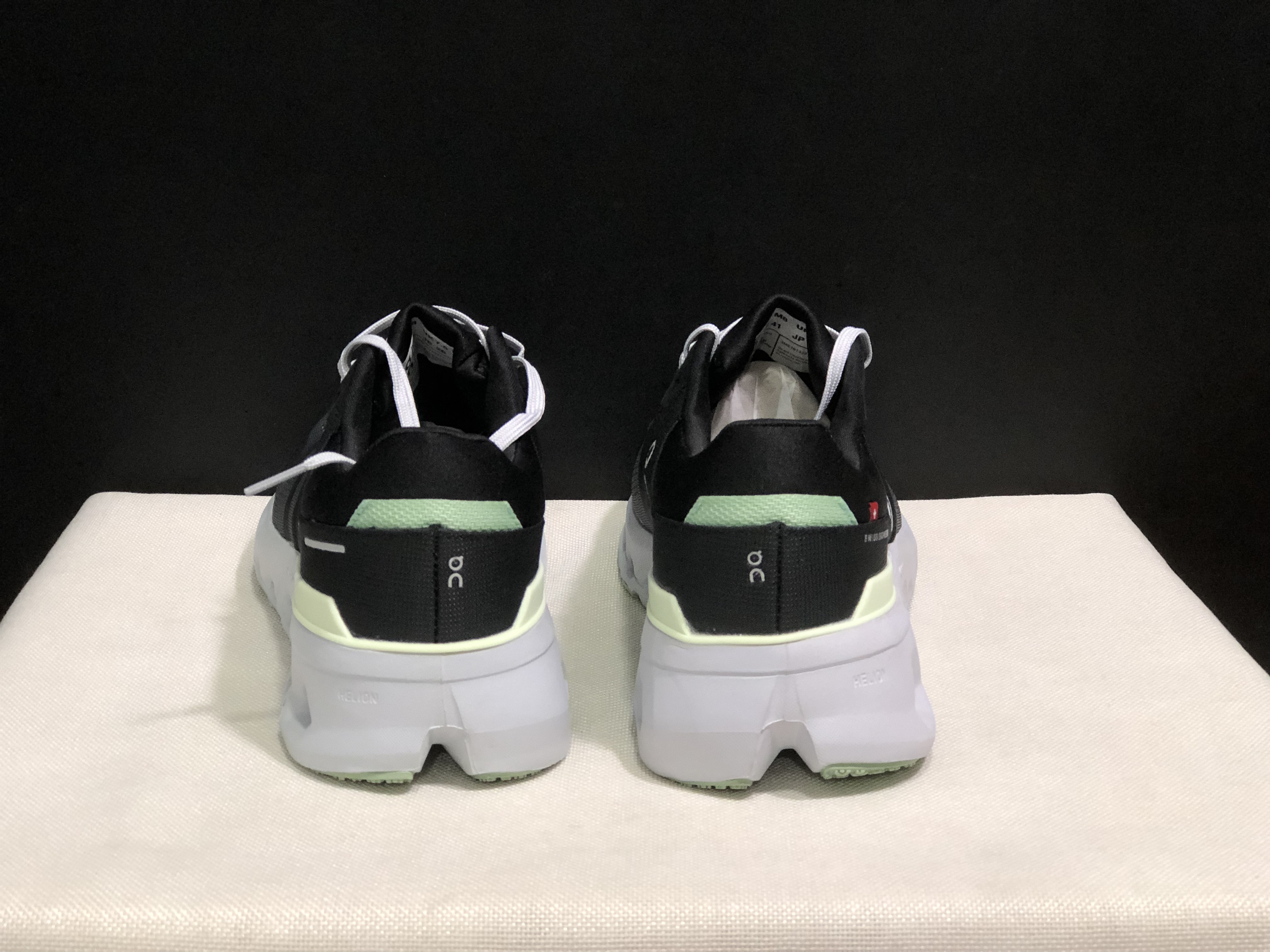 On Running Cloudrunner 2 Mesh Breathable Running Shoes Black/Grey