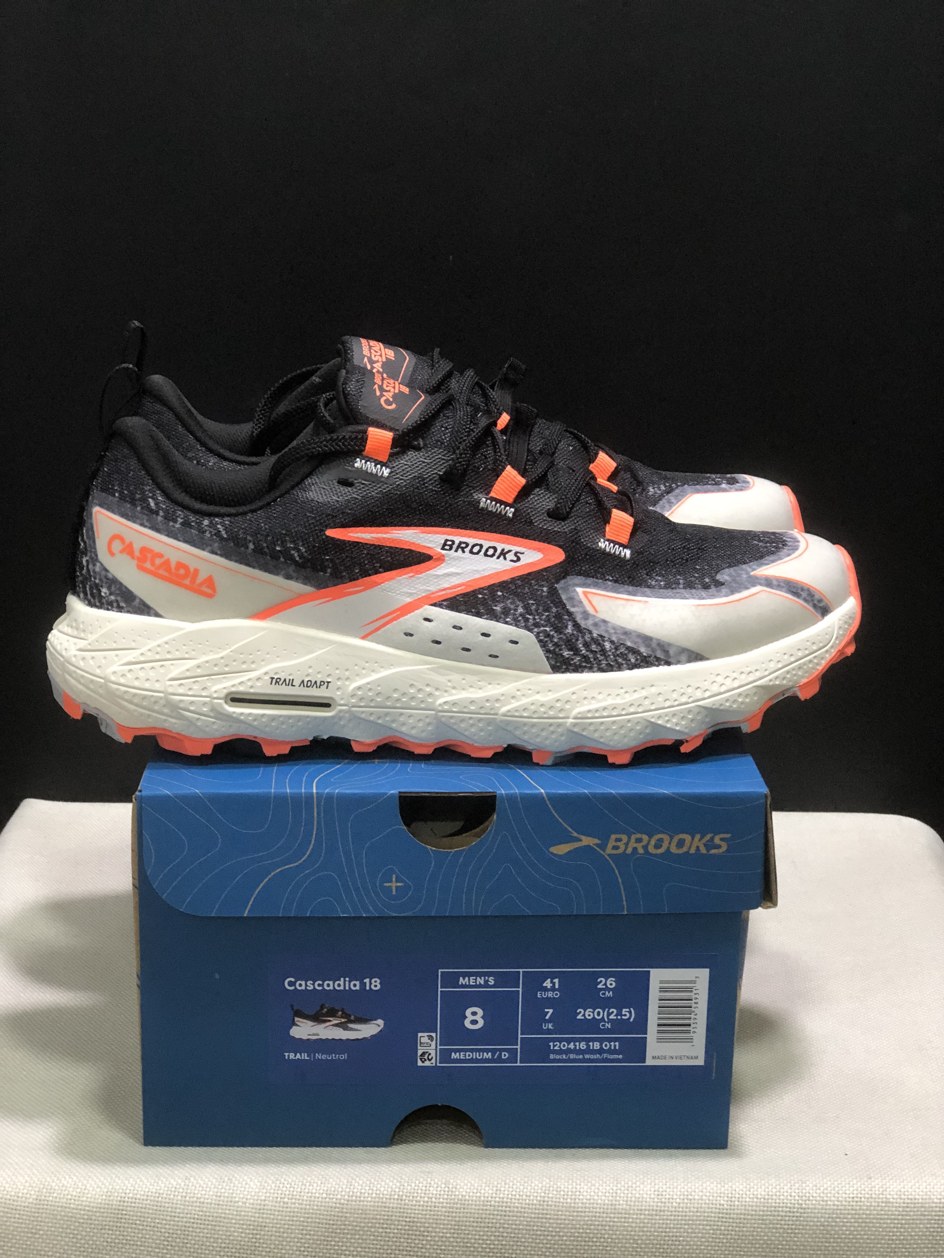 Brooks Cascadia 18 Low-top Running Shoes Black/Blue Wash/Flame