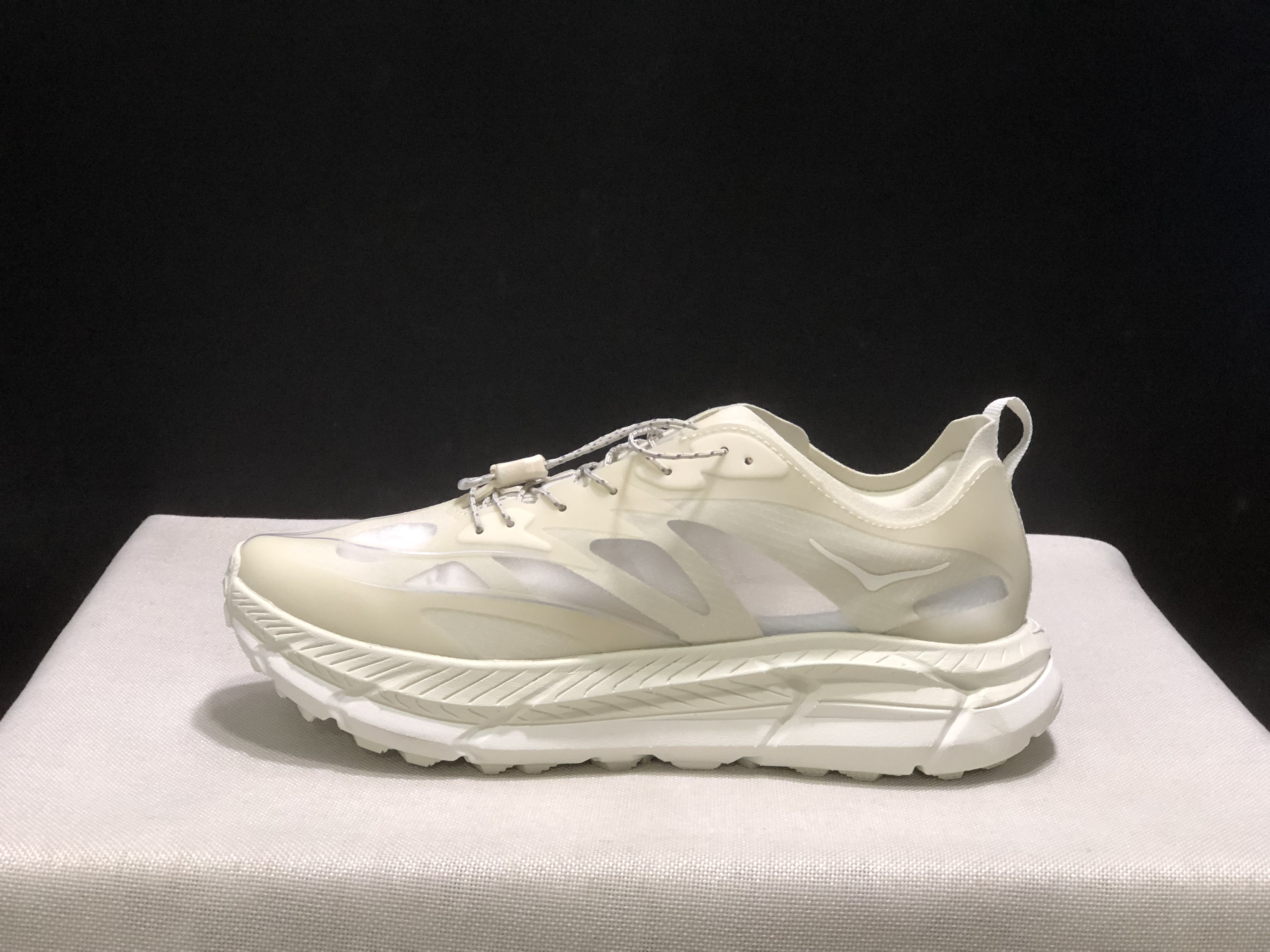 Hoka One One Satisfy x Mafate Speed 4 Breathable Fashion Running Shoes Sneakers White