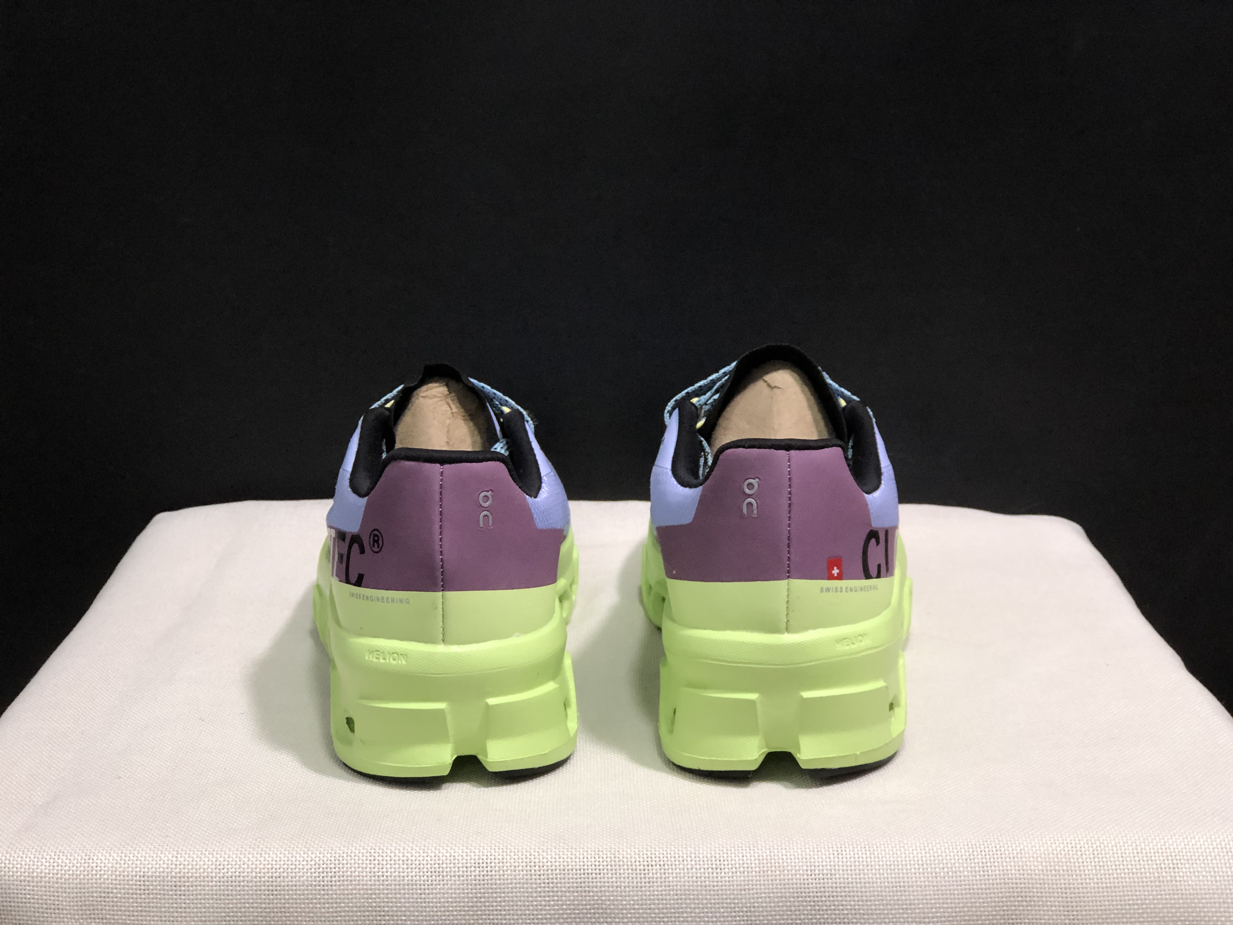 On Running Cloudmonster Anti-Slip Running Shoes Light Purple/Green