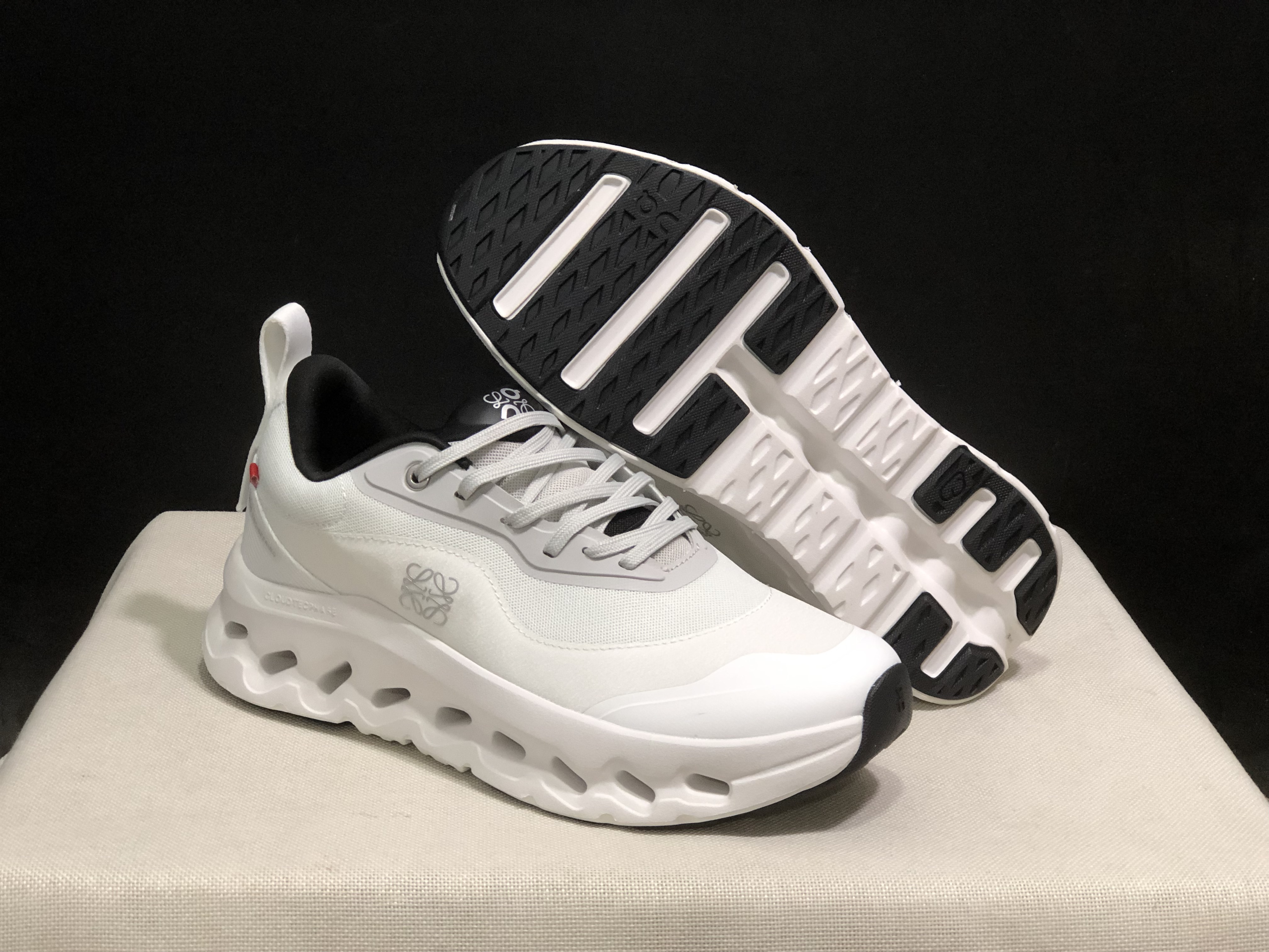 LOEWE x On Running Cloudtilt 2.0 White Casual Sports Shoes