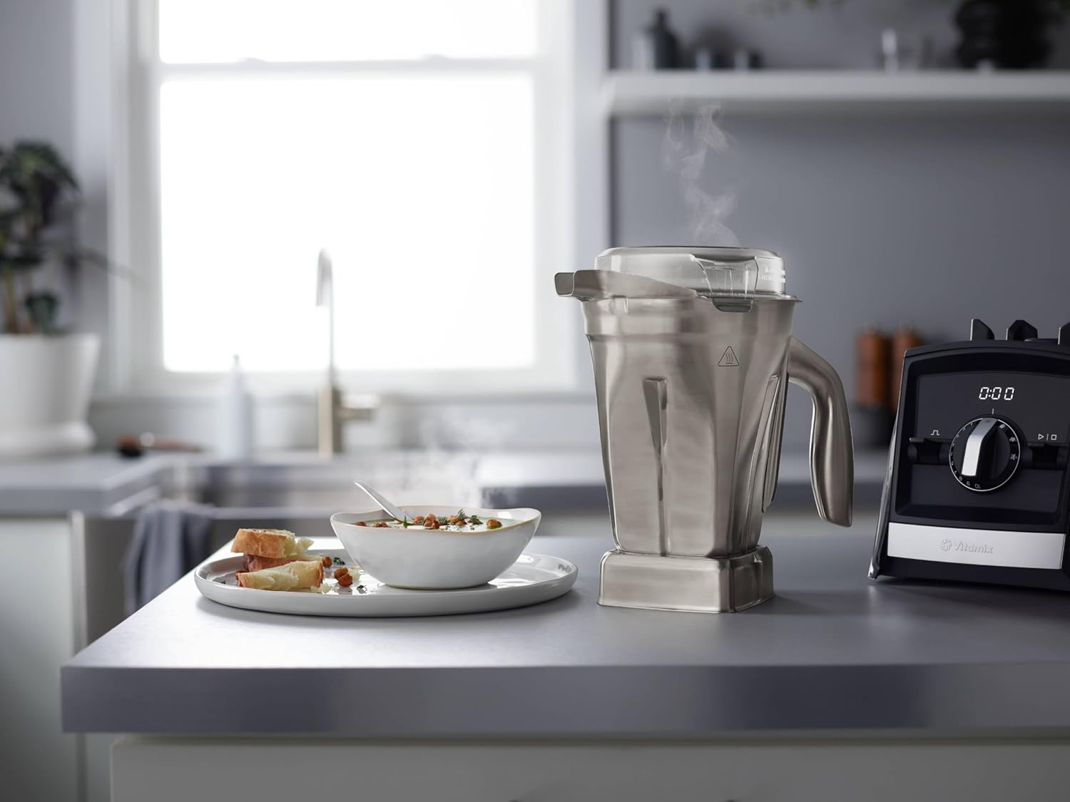 48-Ounce Stainless Steel Blending Container – BPA-Free
