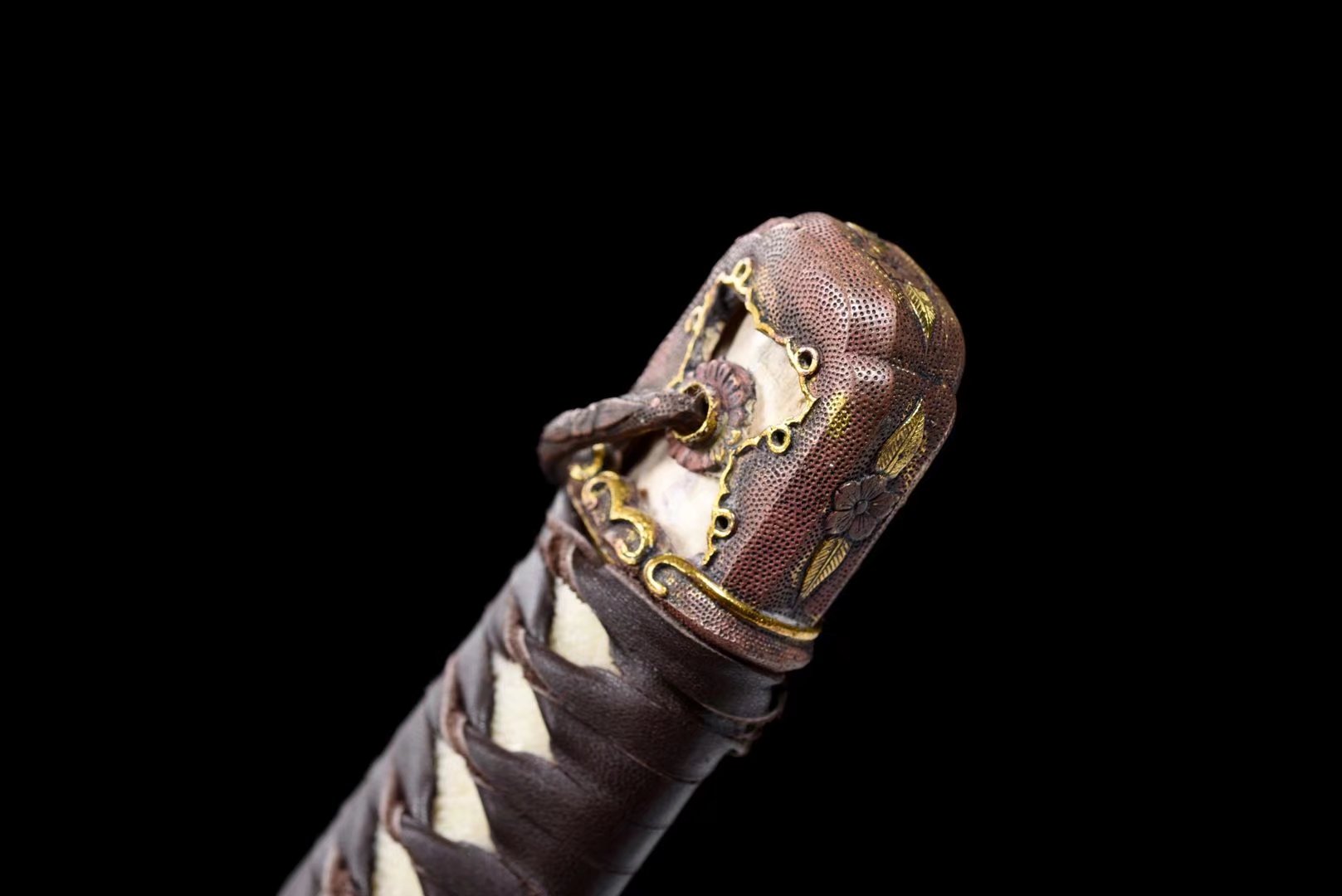 昭和荣耀 Showa Glory | Damascus Clay Tempered | Hand forged sharpened | Iron Sheath | Ray-skin Handle | Copper Gilded Glided silver | High performance | Battle-ready | Full-tang - Spartan Blades Club - 陳氏劍莊1892