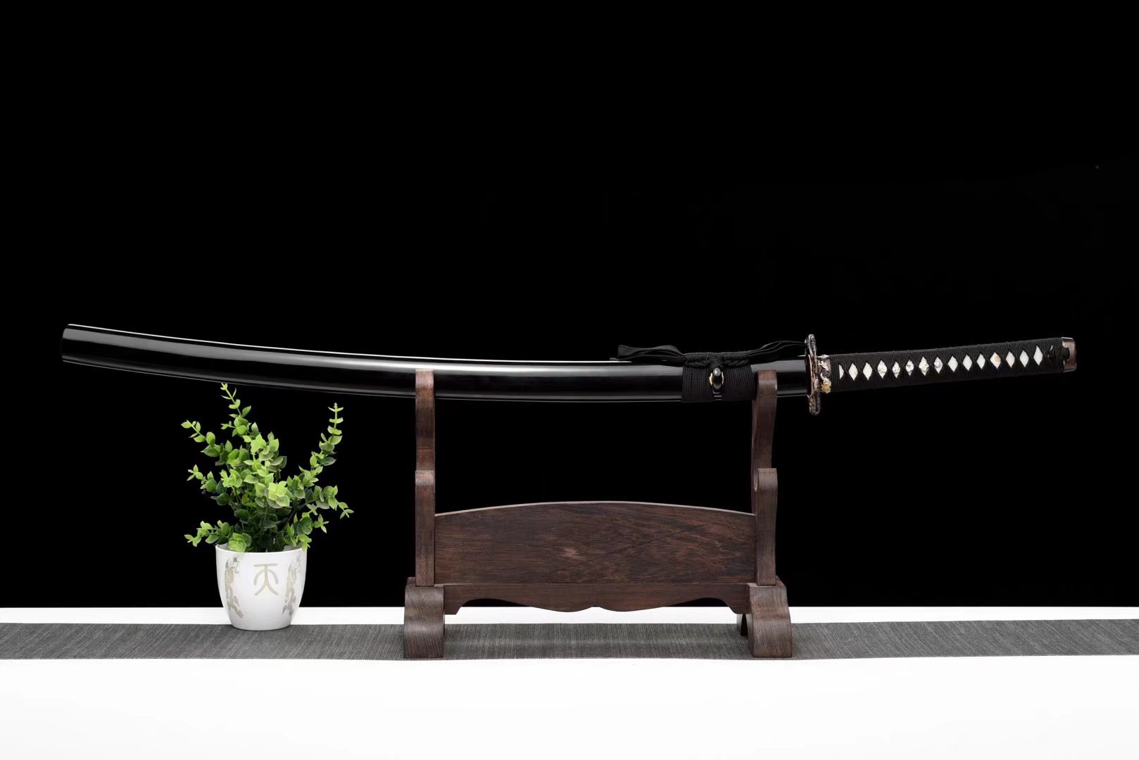 Katana |  Damascus | Real hamon | Copper Hollow out Gilded Glided silver | Wooden Lacquer | Hand forged | Battle-ready | Full-tang - Spartan Blades Club - 陳氏劍莊1892