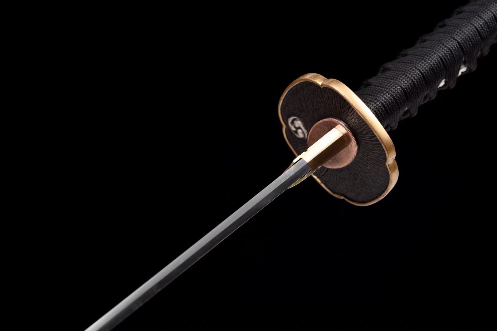 Katana | Damascus Tempered | Copper Accessories Gilded Glided silver | Ray-skin Handle | Wooden Lacquer sheath | Real hamon | High performance | Battle-ready | Full-tang - Spartan Blades Club - 陳氏劍莊1892