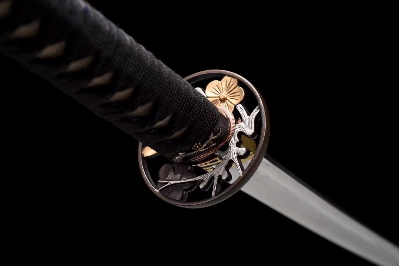 Katana | Copper hollow out gilded glided silver | Damascus Tempered | Accessories Copper gilded glided silver | Battle-ready | High performance | Full-tang - Spartan Blades Club - 陳氏劍莊1892