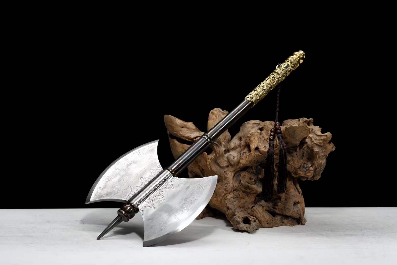 Butterfly Axe | Integrated forged | Damascus Steel | High Performance Hardness | Battle Ready - Spartan Blades Club - 陳氏劍莊1892