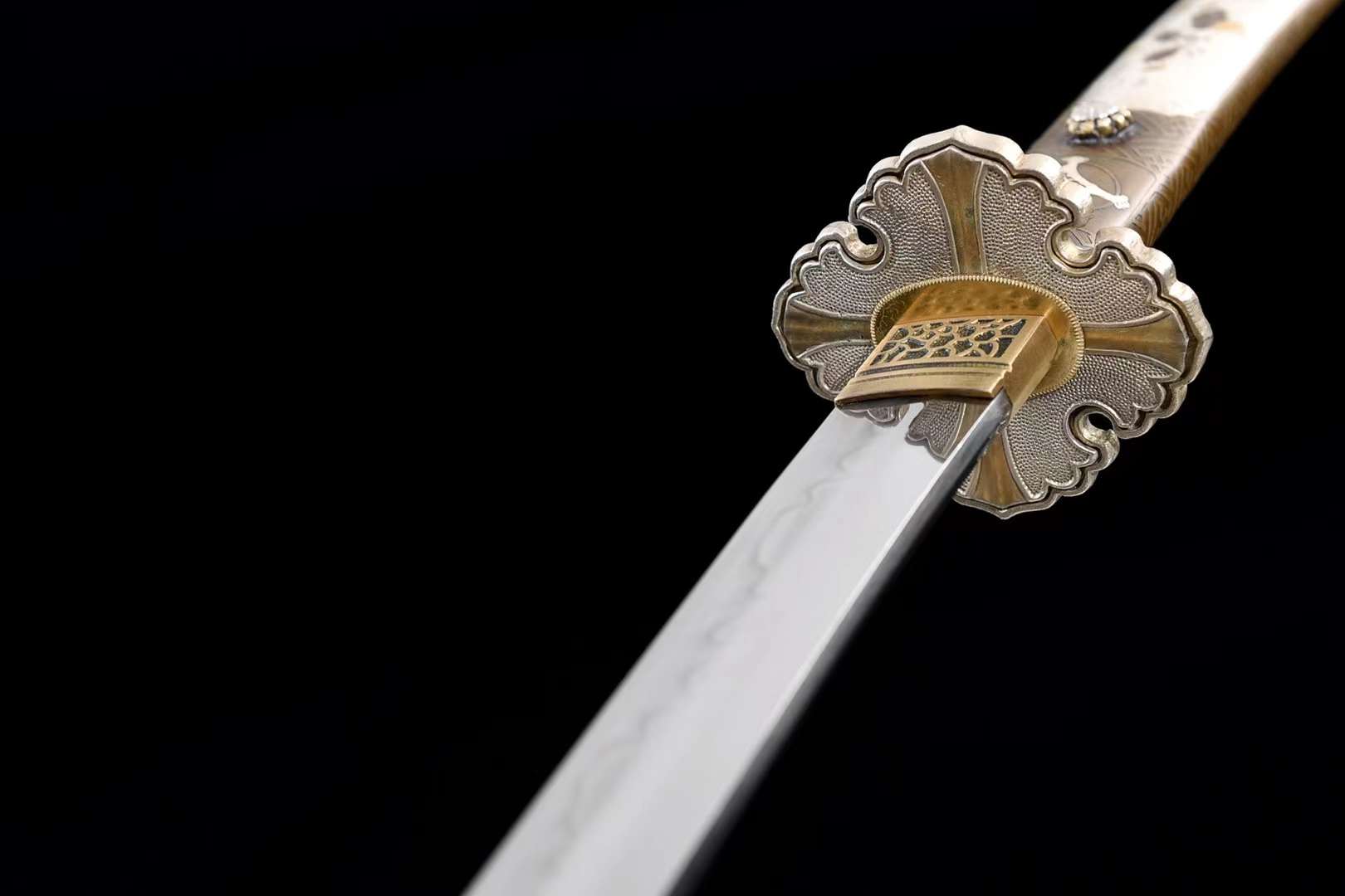 冷たい炎の剣 COLDEN FLAME Tachi Samurai Katana Sword Clay Tempered True Hamon Full-Tang - Spartan Blades Club - 陳氏劍莊1892