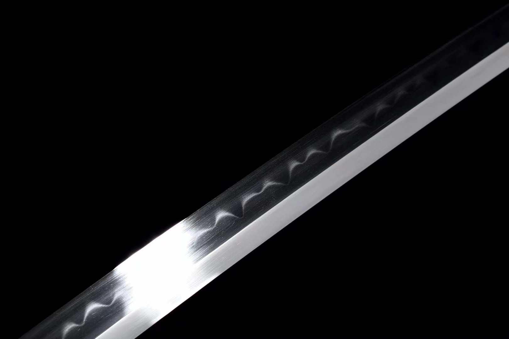 Katana | T10 Steel Tempered | Copper Accessories | Ray-skin Sheath Handle |  Real hamon | Hand forged |  Battle-ready | Razor sharp | Full-tang - Spartan Blades Club - 陳氏劍莊1892