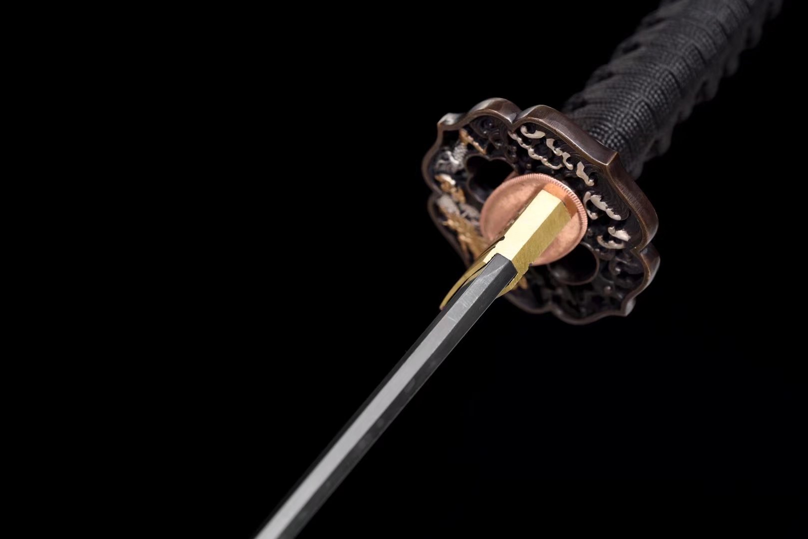 Katana | Hand forged | Damascus Clay tempered | Copper gilded glided silver | Lacquer sheath |  Real hamon |  Battle-ready | Full-tang - Spartan Blades Club - 陳氏劍莊1892