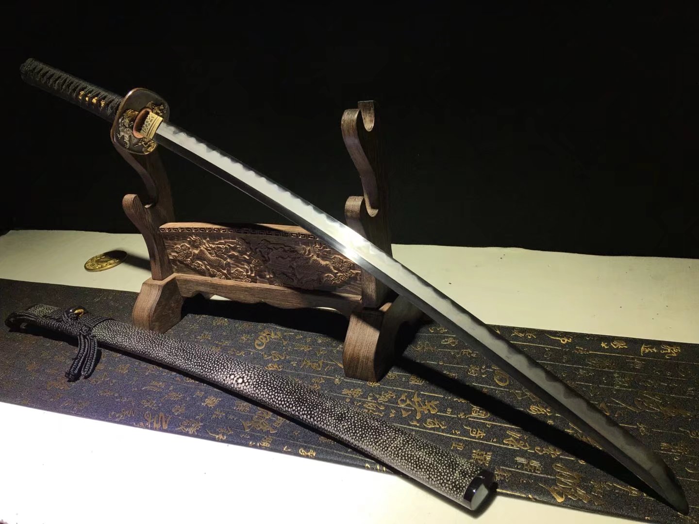 Katana | Damascus | Gilded Glided silver | Ray-skin | Pattern steel Clay tempered |Battle-ready |  Full-tang - Spartan Blades Club - 陳氏劍莊1892