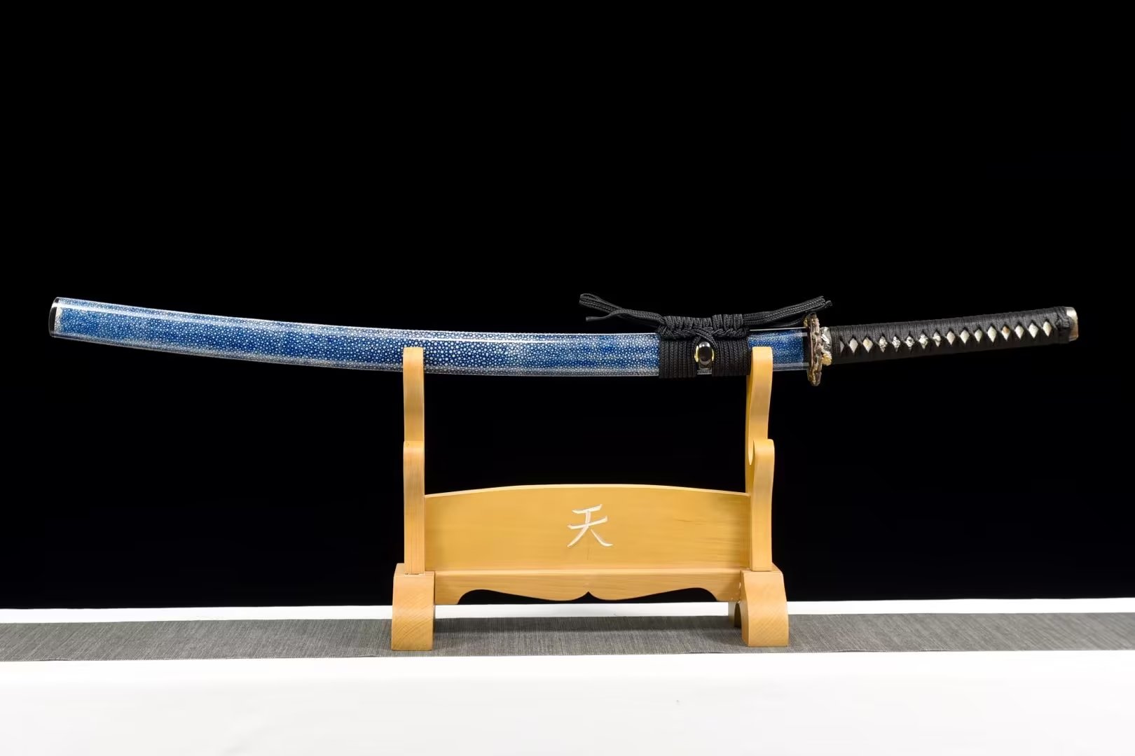 Katana | Damascus steel Clay-empered Hadori-polishing | Copper Hollow out  Gilded Glided silver | Ray-skin sheath Handle | Real hamon | Blue | Razor sharp | Battle-ready | Full-tang - Spartan Blades Club - 陳氏劍莊1892