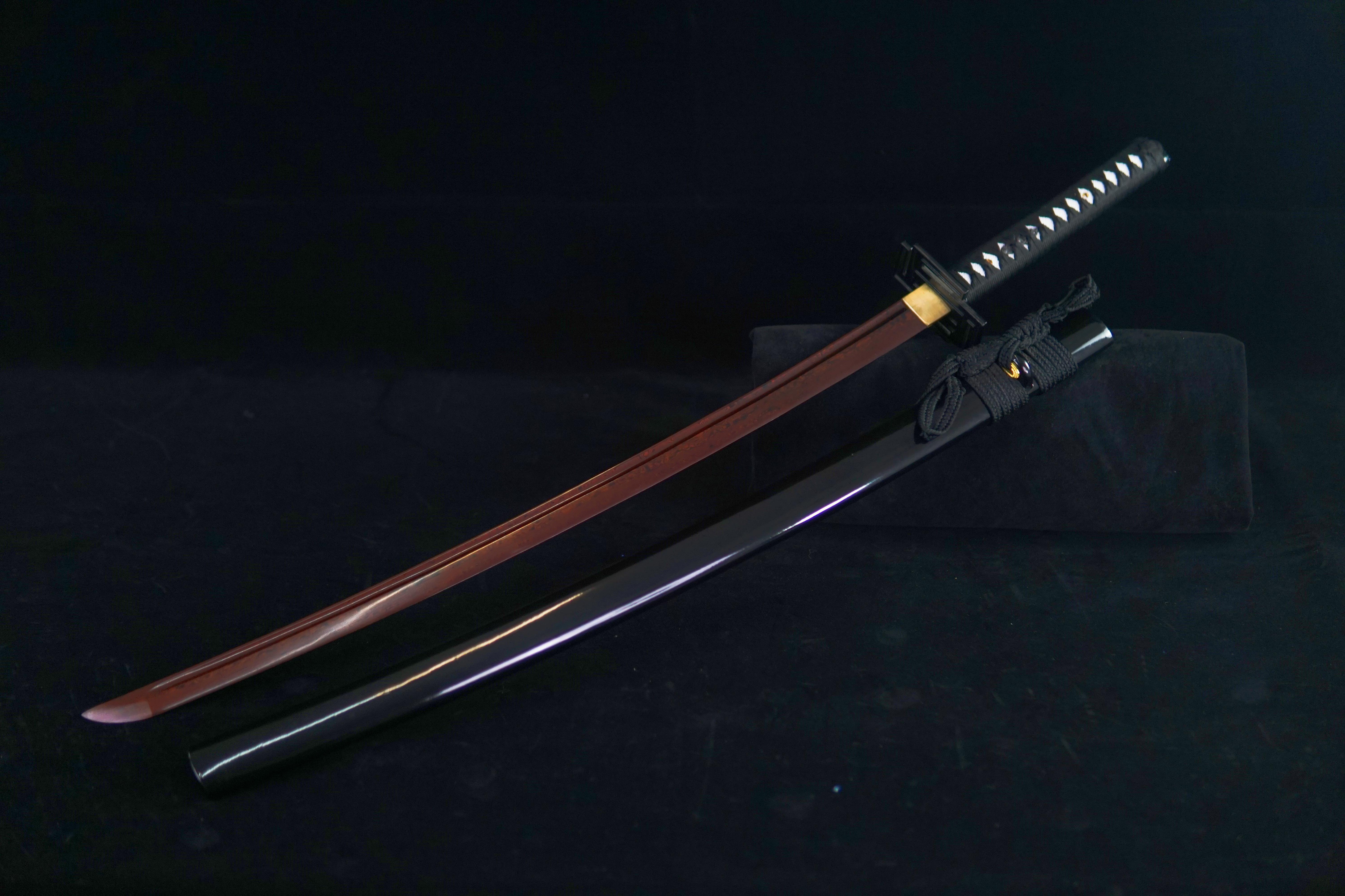 TK05-Sunset Bloodlust(血色夕阳) Katana - Damascus Steel | Hand forged sharpened | Wooden Lacquer Saya | Iron Fittings | Full-tang | Battle-ready | Razor sharp | High performance - Spartan Blades Club - 陳氏劍莊1892