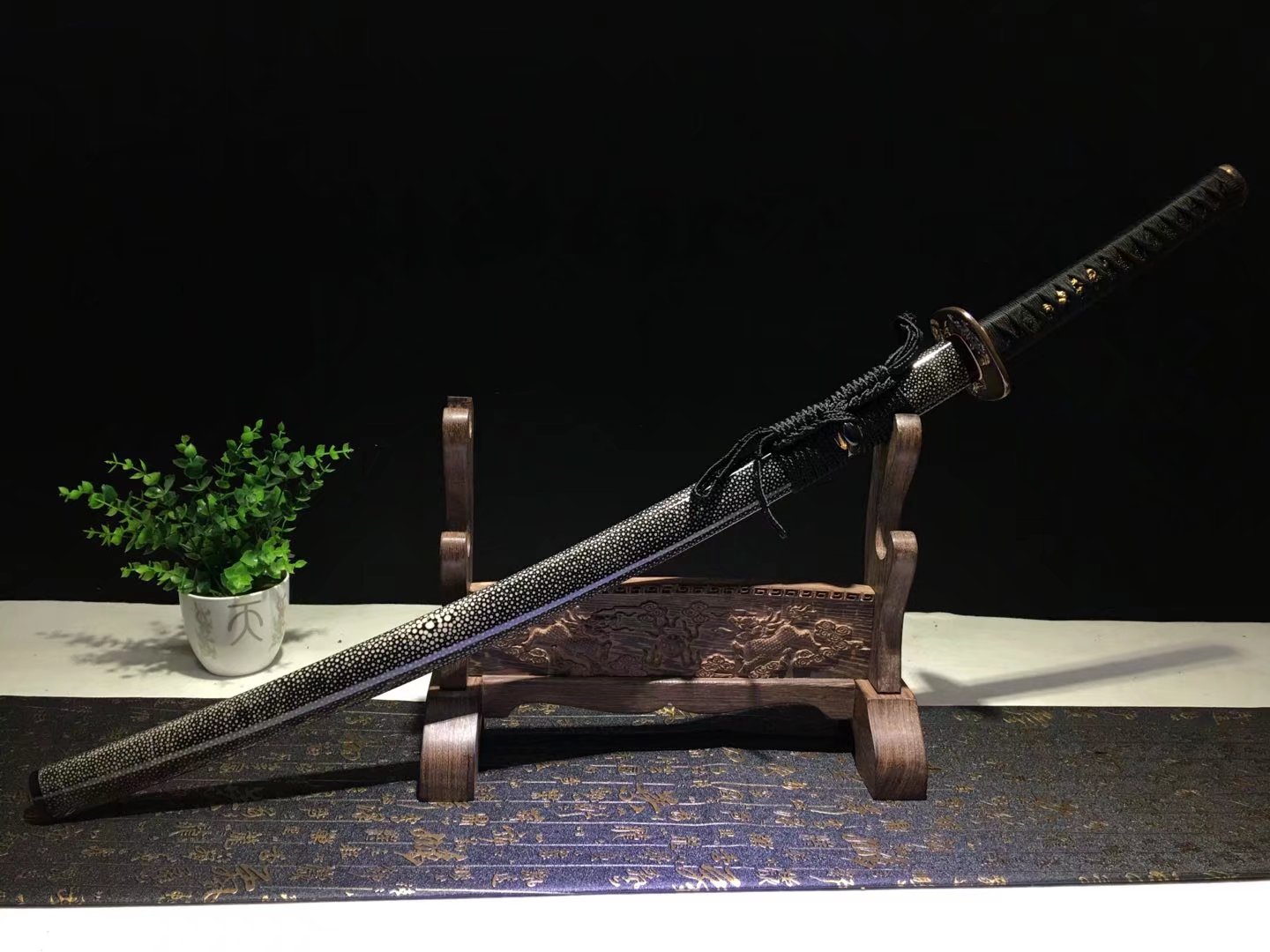 Katana | Damascus | Gilded Glided silver | Ray-skin | Pattern steel Clay tempered |Battle-ready |  Full-tang - Spartan Blades Club - 陳氏劍莊1892