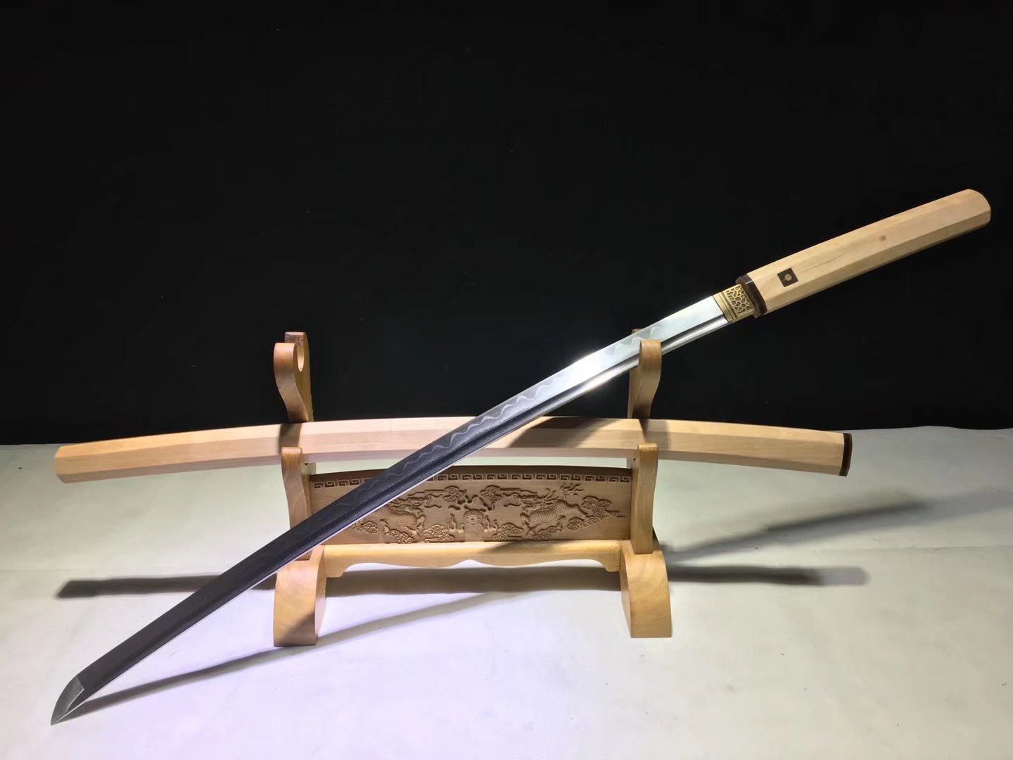 Shirasaya | Damascus Clay tempered | Copper Accessories | Wooden Sheath | Hand forged sharpened | High performance | Razor sharp | Battle-ready | Full-tang - Spartan Blades Club - 陳氏劍莊1892