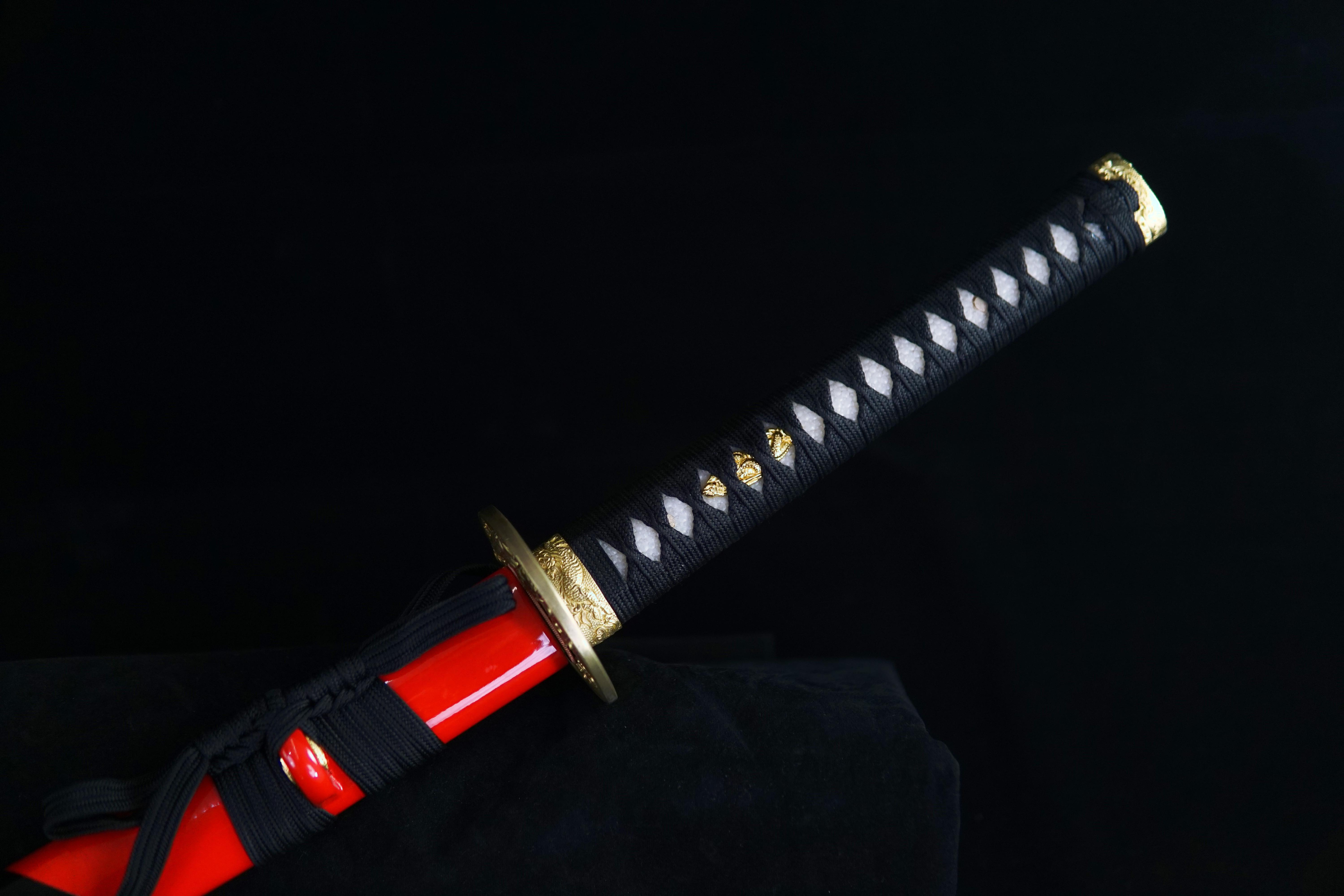 TK06- Asahi Rising(旭日升) Katana | Damascus Steel - Clay tempered | Hand forged sharpened | Wooden Lacquer Sheath | Copper Accessories | Ray-skin Handle | Full-tang | Battle-ready | Razor sharp | High performance - Spartan Blades Club - 陳氏劍莊1892