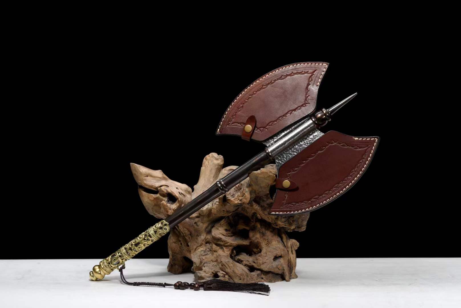 Butterfly Axe | Integrated forged | Damascus Steel | High Performance Hardness | Battle Ready - Spartan Blades Club - 陳氏劍莊1892