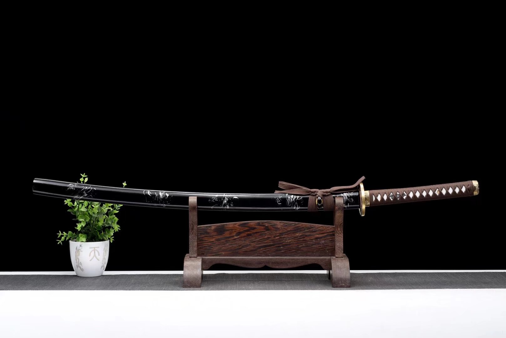 Katana | Damascus Tempered | Tempered Copper | Wooden Lacquer sheath | Real hamon | Razor sharp | Battle-ready | Full-tang - Spartan Blades Club - 陳氏劍莊1892