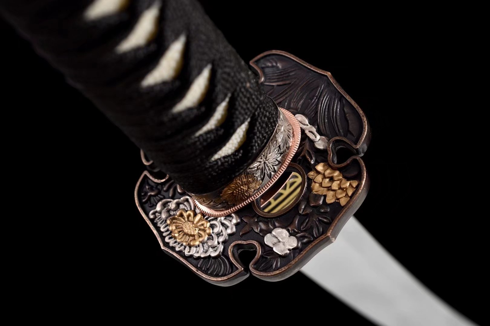 Katana | Damascus Tempered | Copper Accessories Gilded Glided silver | Ray-skin Handle | Wooden Lacquer sheath | Real hamon | High performance | Battle-ready | Full-tang - Spartan Blades Club - 陳氏劍莊1892
