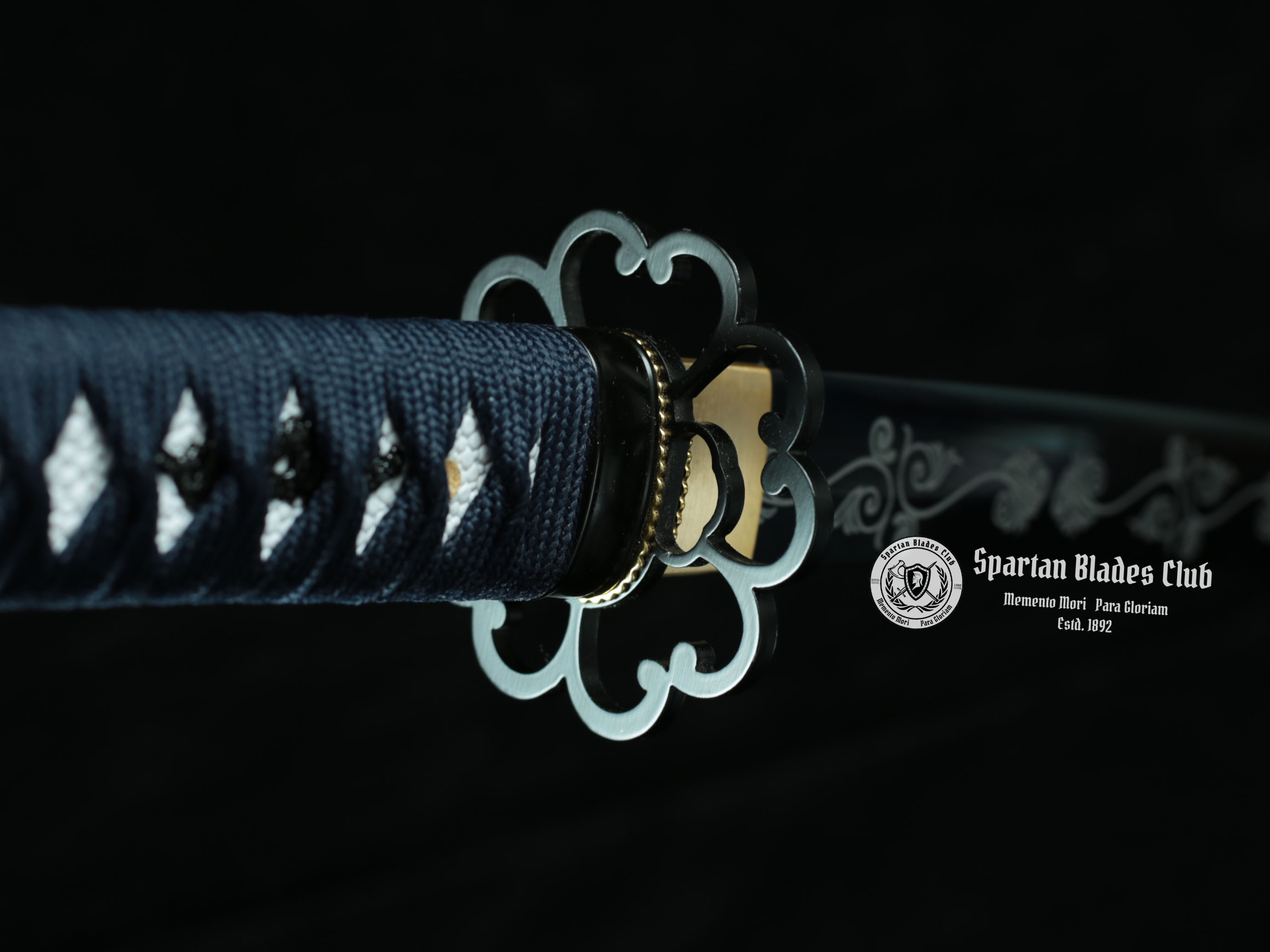 Blue Lanxiao(蓝枭) Katana - T10 steel - Blue blade with classic engraving flowers - Full tang - Battle reday - SBC - Spartan Blades Club - 陳氏劍莊1892