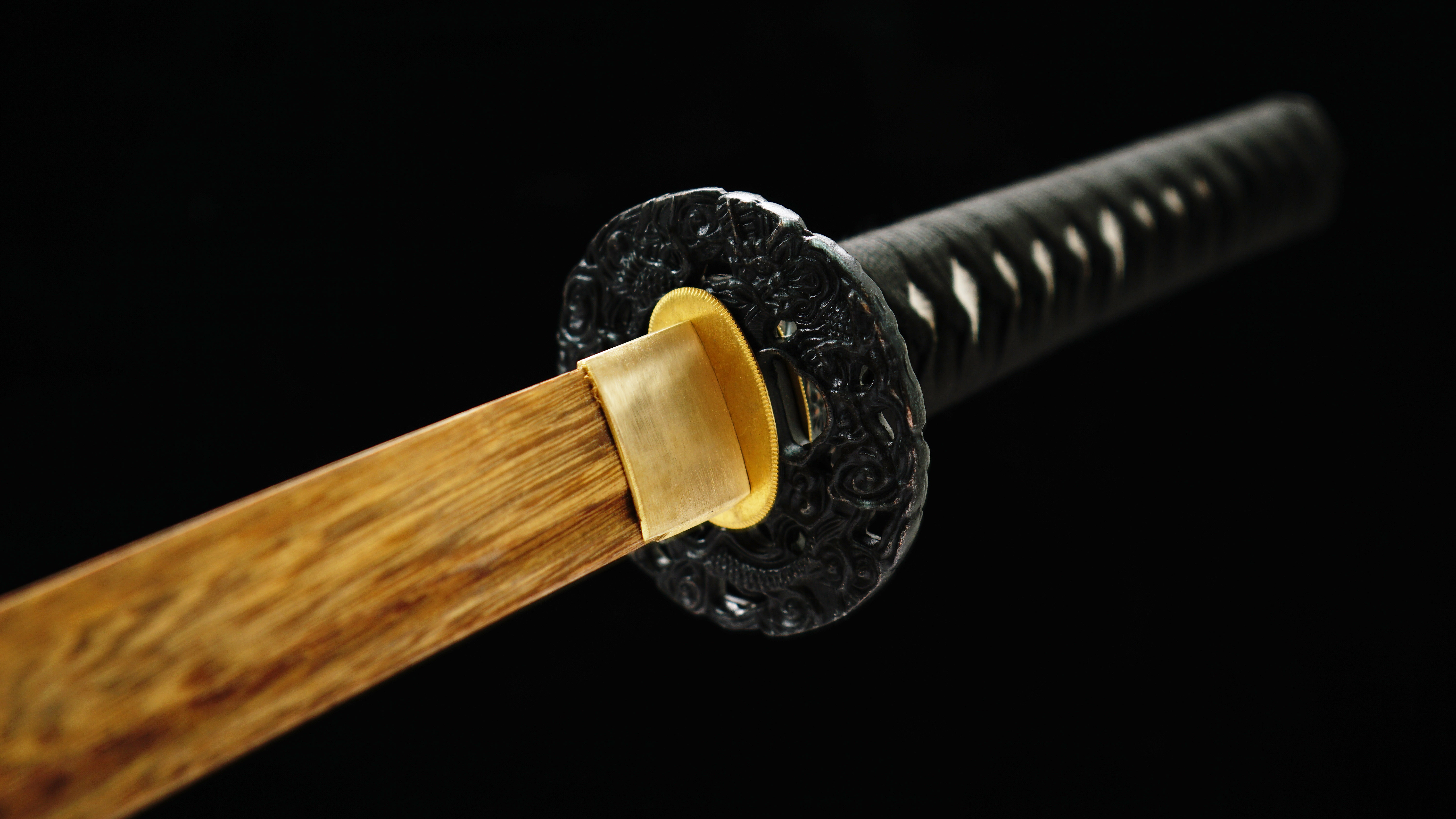 Dragon Ghost (龙影)-Practice Katana Sword - Rosewood Blade - Metal Fittings - Authentic Design - Meticulous Craftsmanship - Realism Unmatched - SBC - Spartan Blades Club - 陳氏劍莊1892