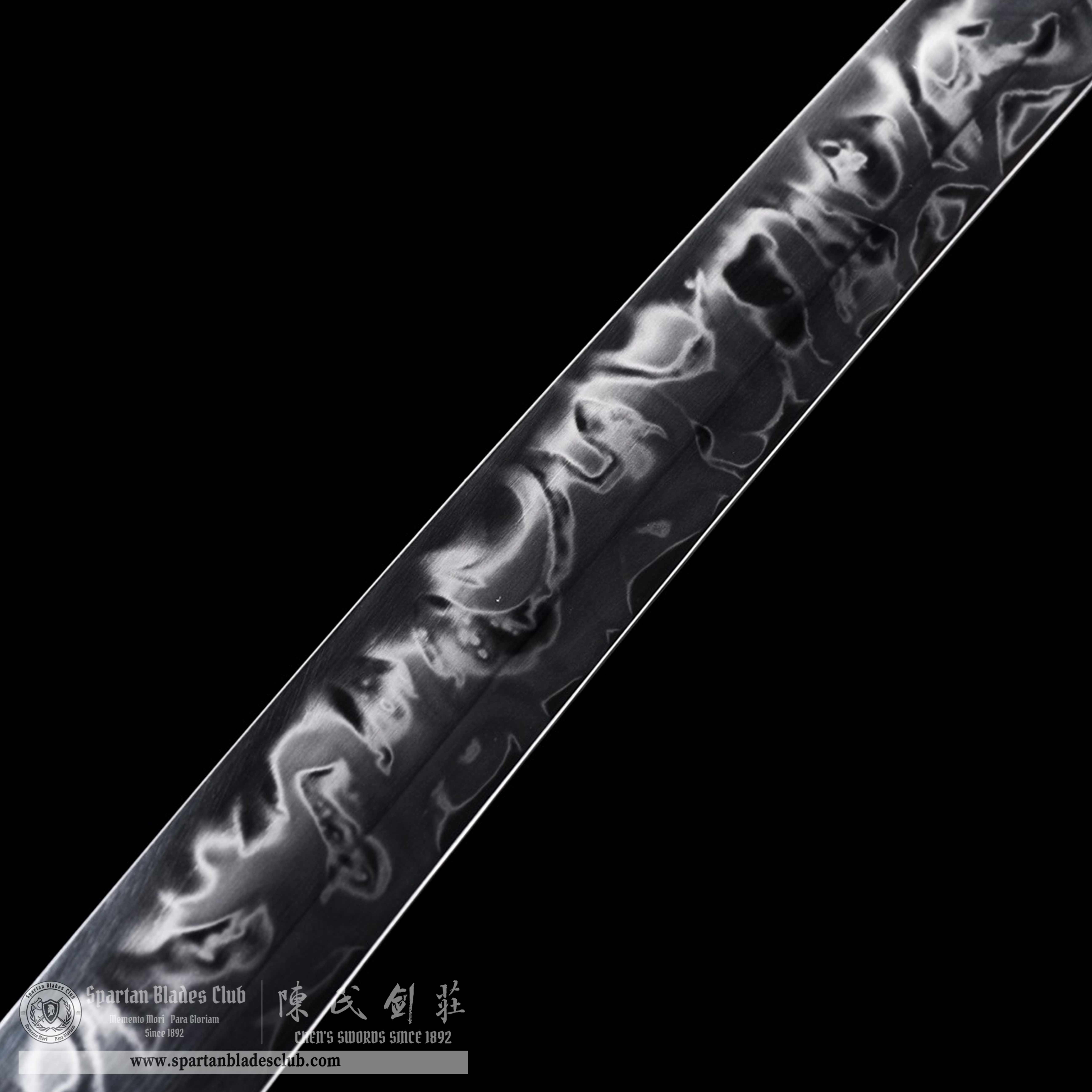 HW09 | Kuro Sōyaki Blade | Wakizashi | T10 Steel | Clay-tempered | Hitatsura Hamon | Black | Battle-Ready | Full-tang | Spartan Blades Club | CHEN'S SWORDS 1892 - Spartan Blades Club - 陳氏劍莊1892