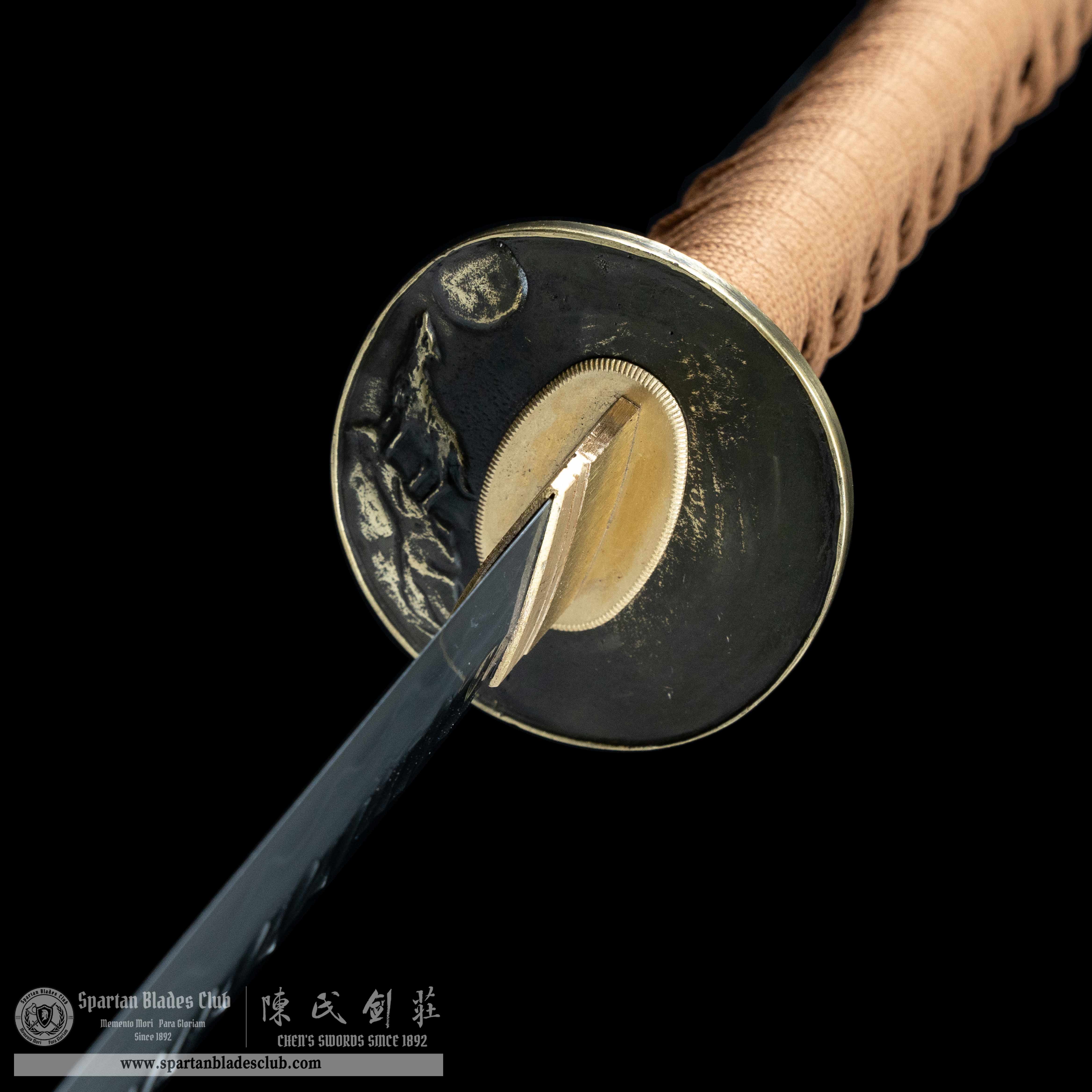 HY68 | Showdy Wolf | Katana | Damascus steel | clay-tempered | Hand-hammered Dragon-spine blade spine | brown | Rosewood &Ray-skin | Battle-Ready | Full-tang | Spartan Blades Club | CHEN'S SWORDS 1892 - Spartan Blades Club - 陳氏劍莊1892