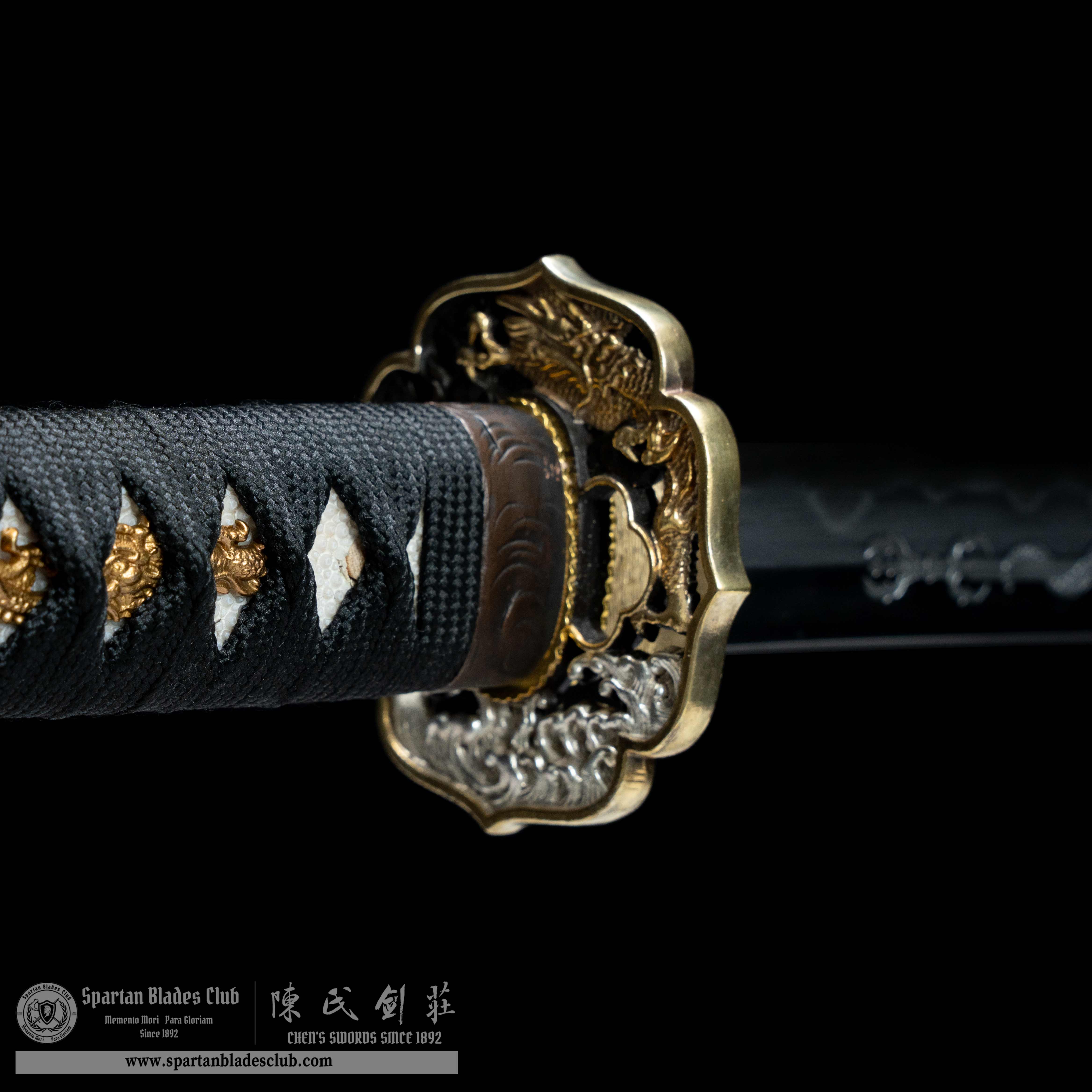 HY79 | Moyan Loong Blade | Katana | T10 steel wrapped in Damascus steel | Honsanmai structure blade | Loong(Chinese Dragon) | Black&Green&Red | Battle-Ready | Full-tang | Spartan Blades Club | CHEN'S SWORDS 1892 - Spartan Blades Club - 陳氏劍莊1892