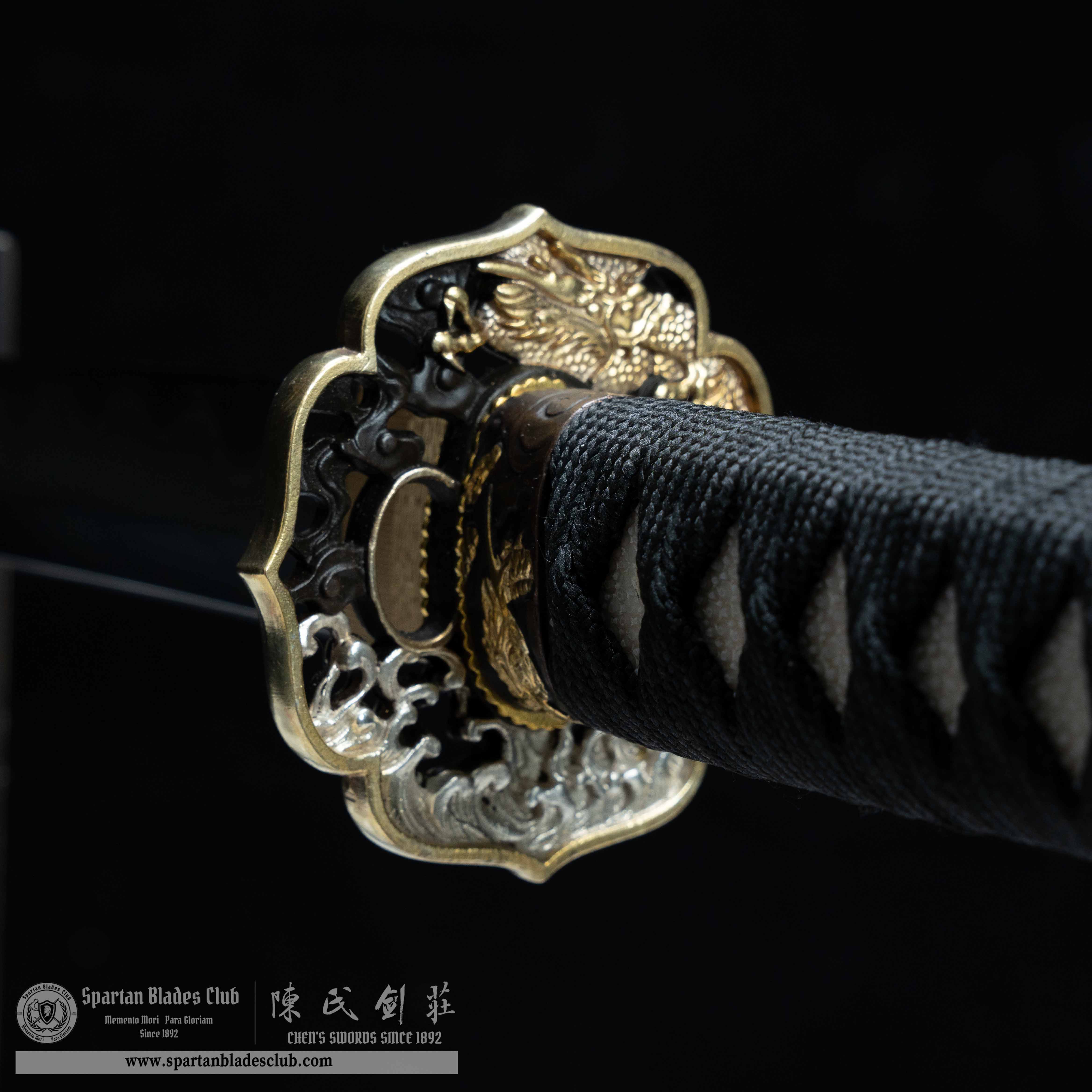 HY79 | Moyan Loong Blade | Katana | T10 steel wrapped in Damascus steel | Honsanmai structure blade | Loong(Chinese Dragon) | Black&Green&Red | Battle-Ready | Full-tang | Spartan Blades Club | CHEN'S SWORDS 1892 - Spartan Blades Club - 陳氏劍莊1892