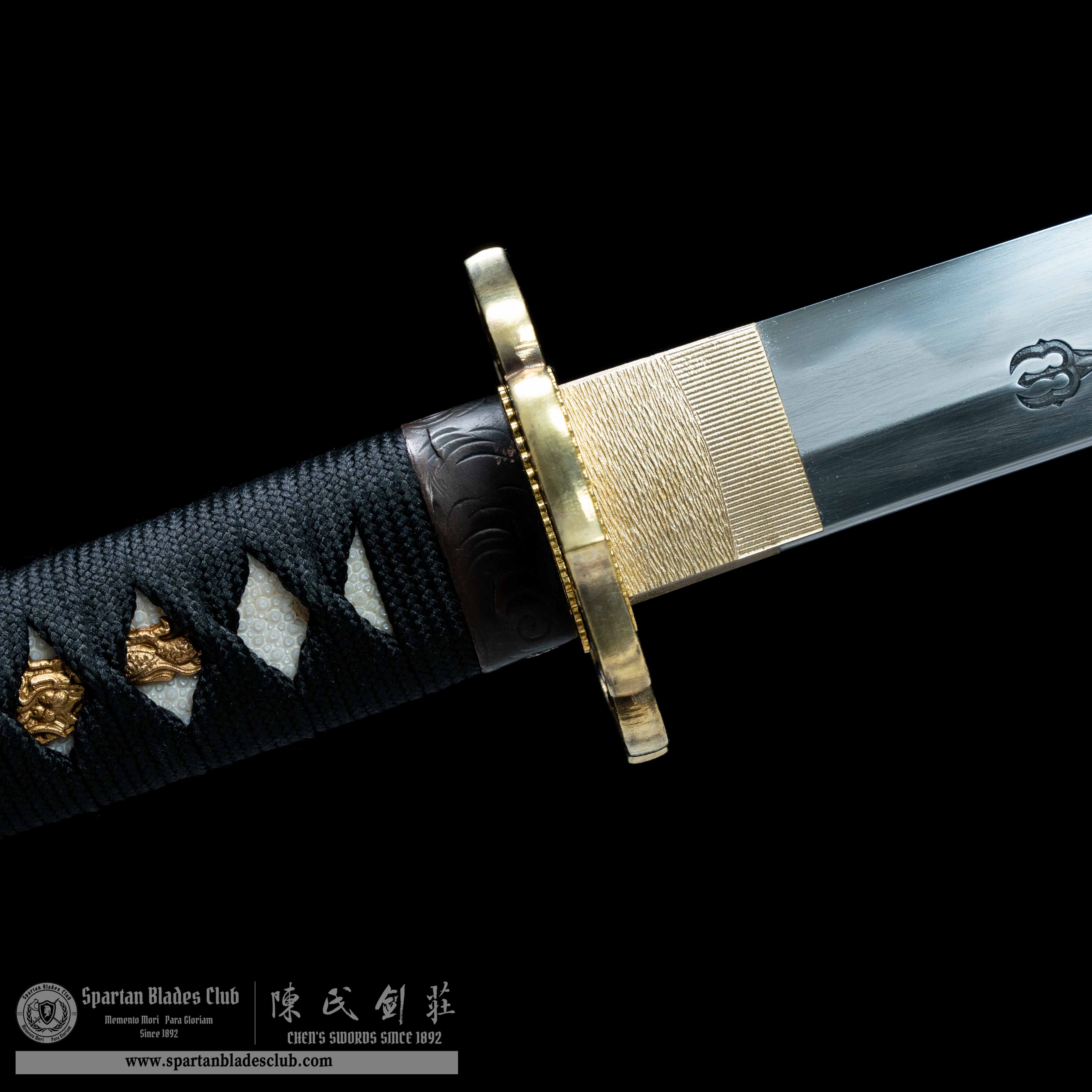 HY79 | Moyan Loong Blade | Katana | T10 steel wrapped in Damascus steel | Honsanmai structure blade | Loong(Chinese Dragon) | Black&Green&Red | Battle-Ready | Full-tang | Spartan Blades Club | CHEN'S SWORDS 1892 - Spartan Blades Club - 陳氏劍莊1892