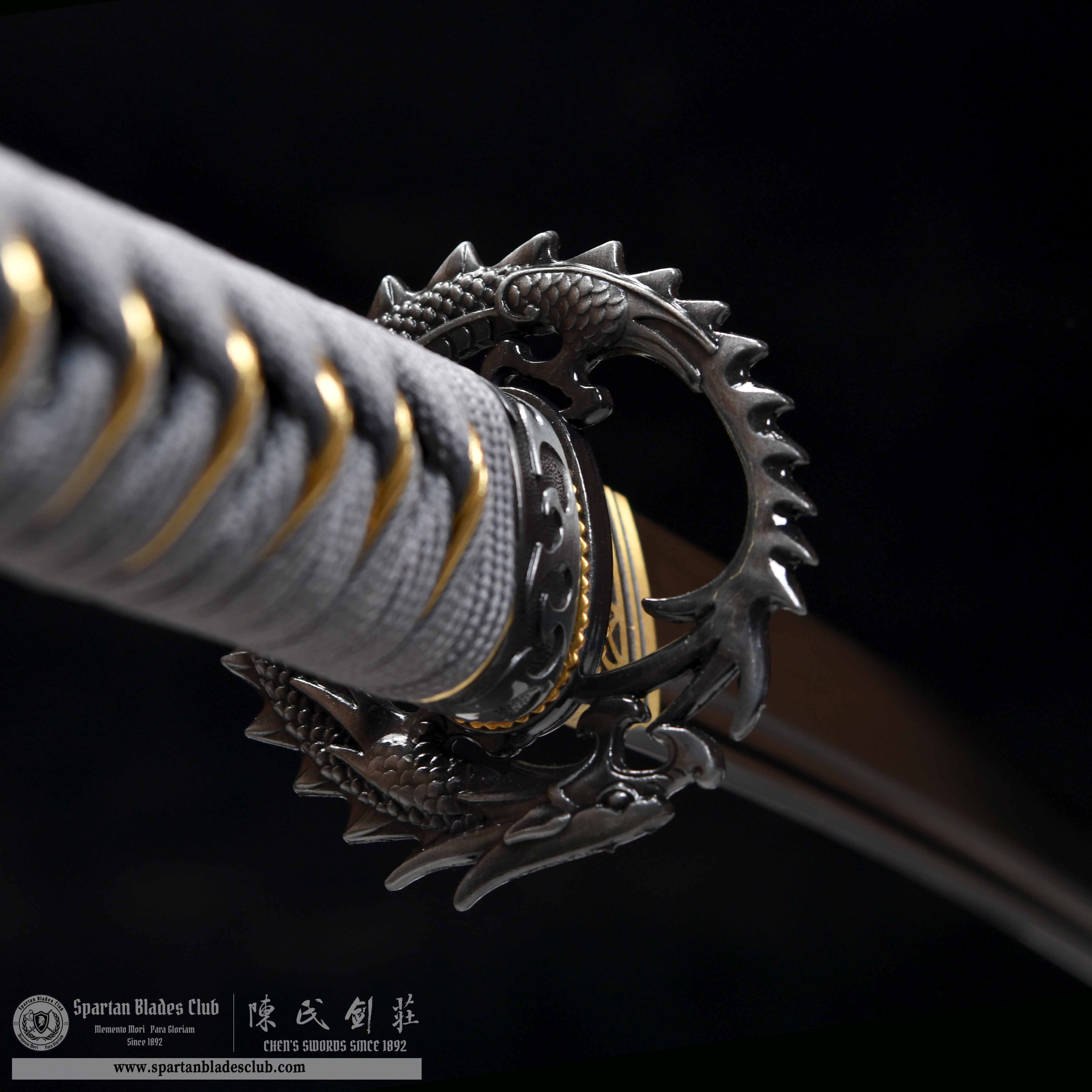 HY95 | Longyu Blade | Katana | T10 steel | clay-tempered | real hamon | 15-step hand-polishing process | Loong (Chinese Dragon) | Blue | Battle-Ready | Full-tang | Spartan Blades Club | CHEN'S SWORDS 1892 - Spartan Blades Club - 陳氏劍莊1892