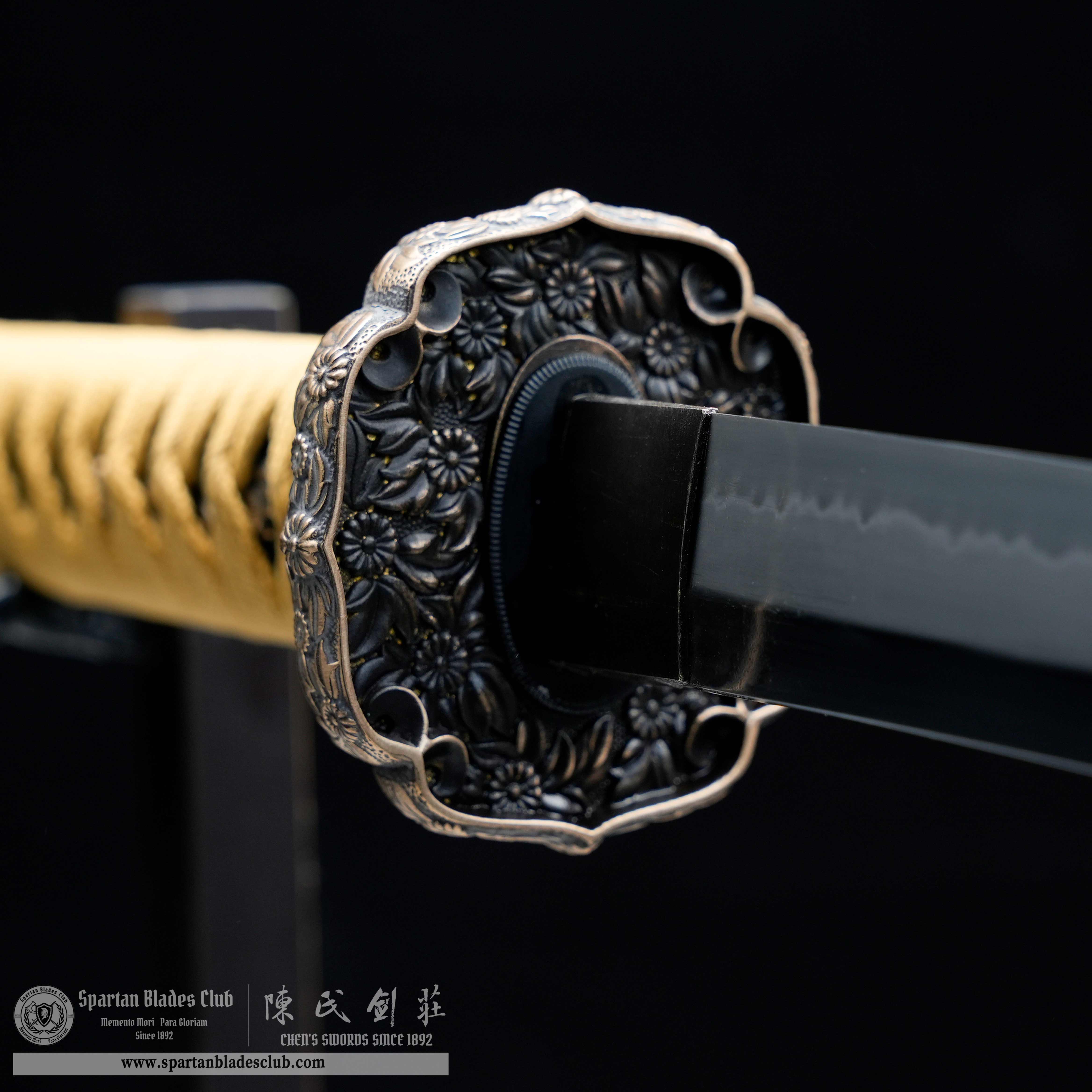 HY111 | Frank Dux's Kumite Sword | Bloodsport | Tachi | T10 Steel | Clay-tempered | Real Hamon | Hadori Polishing | Yellow&Black | Battle-Ready | Full-tang | Spartan Blades Club | CHEN'S SWORDS 1892 - Spartan Blades Club - 陳氏劍莊1892