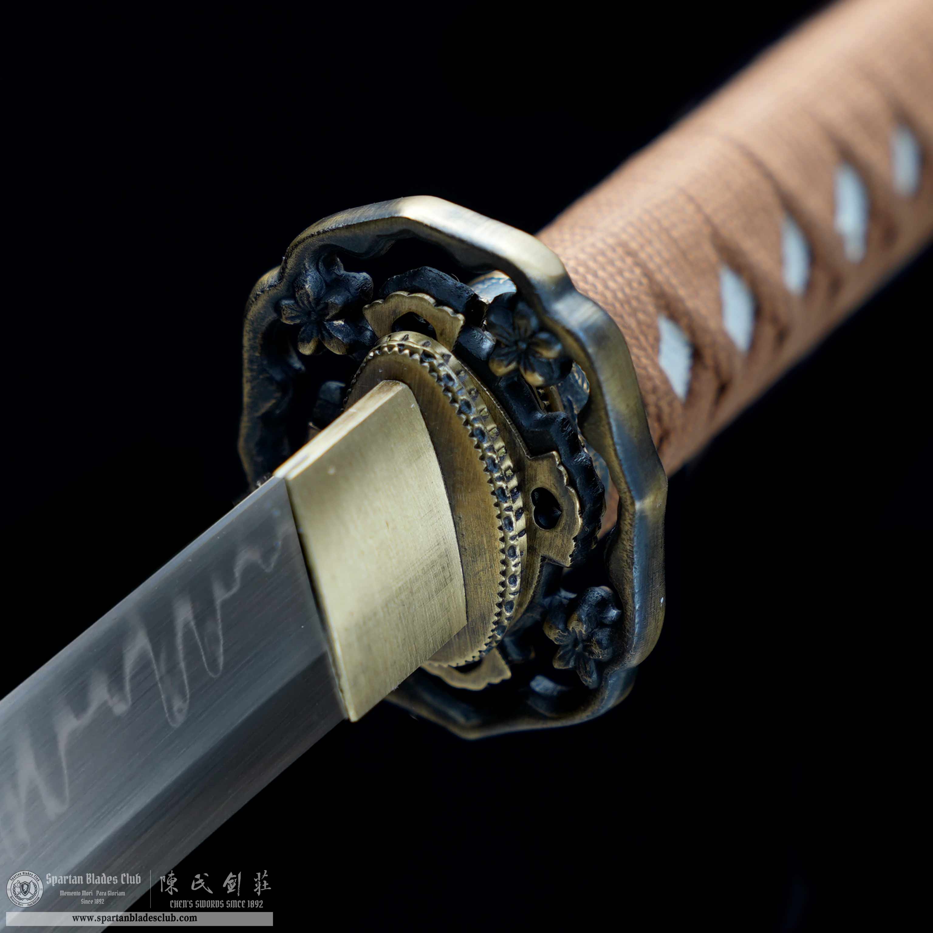 HY119 | Gunryoku Shin Gunto | Shin Gunto | T10 Steel | Clay-tempered | Real Hamon | Green | Battle-Ready | Full-tang | Spartan Blades Club | CHEN'S SWORDS 1892 - Spartan Blades Club - 陳氏劍莊1892